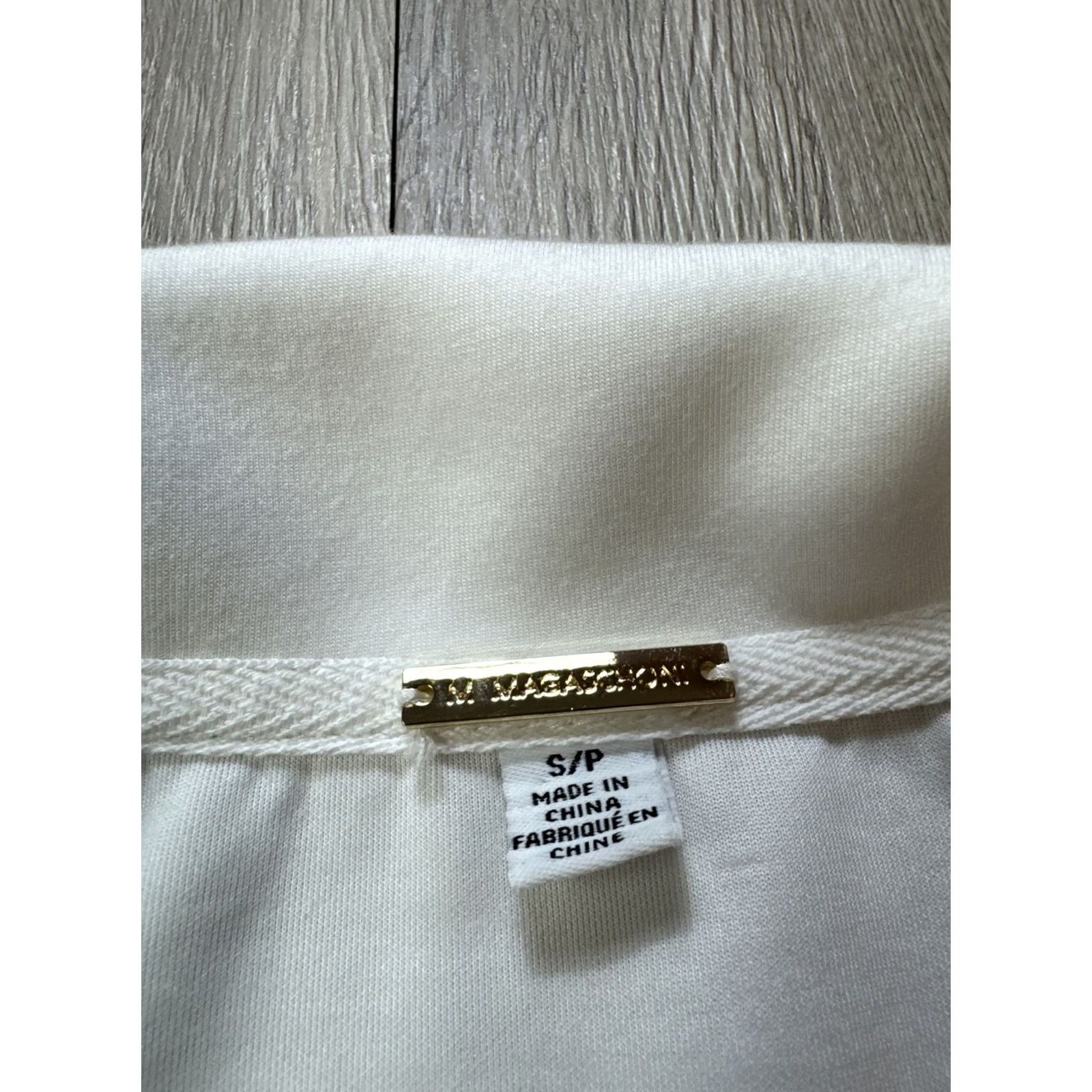 Vintage VINTAGE M. Magaschoni Shirt Womens Small White Collared Cuffed Pullover Sweater Size S / US 4 / IT 40 - 3 Thumbnail