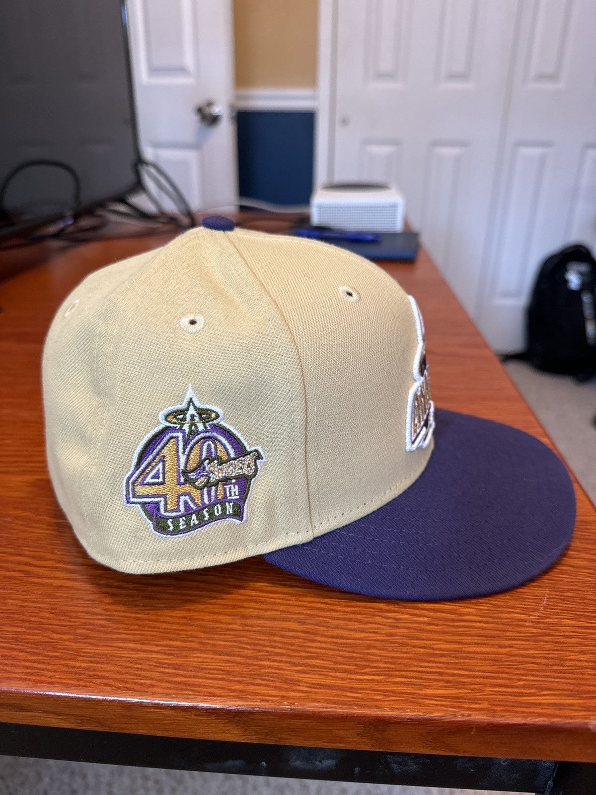 New Era Angels “40th Anniversary Patch” Fitted 7 1/4 Size 32 - 2 Thumbnail