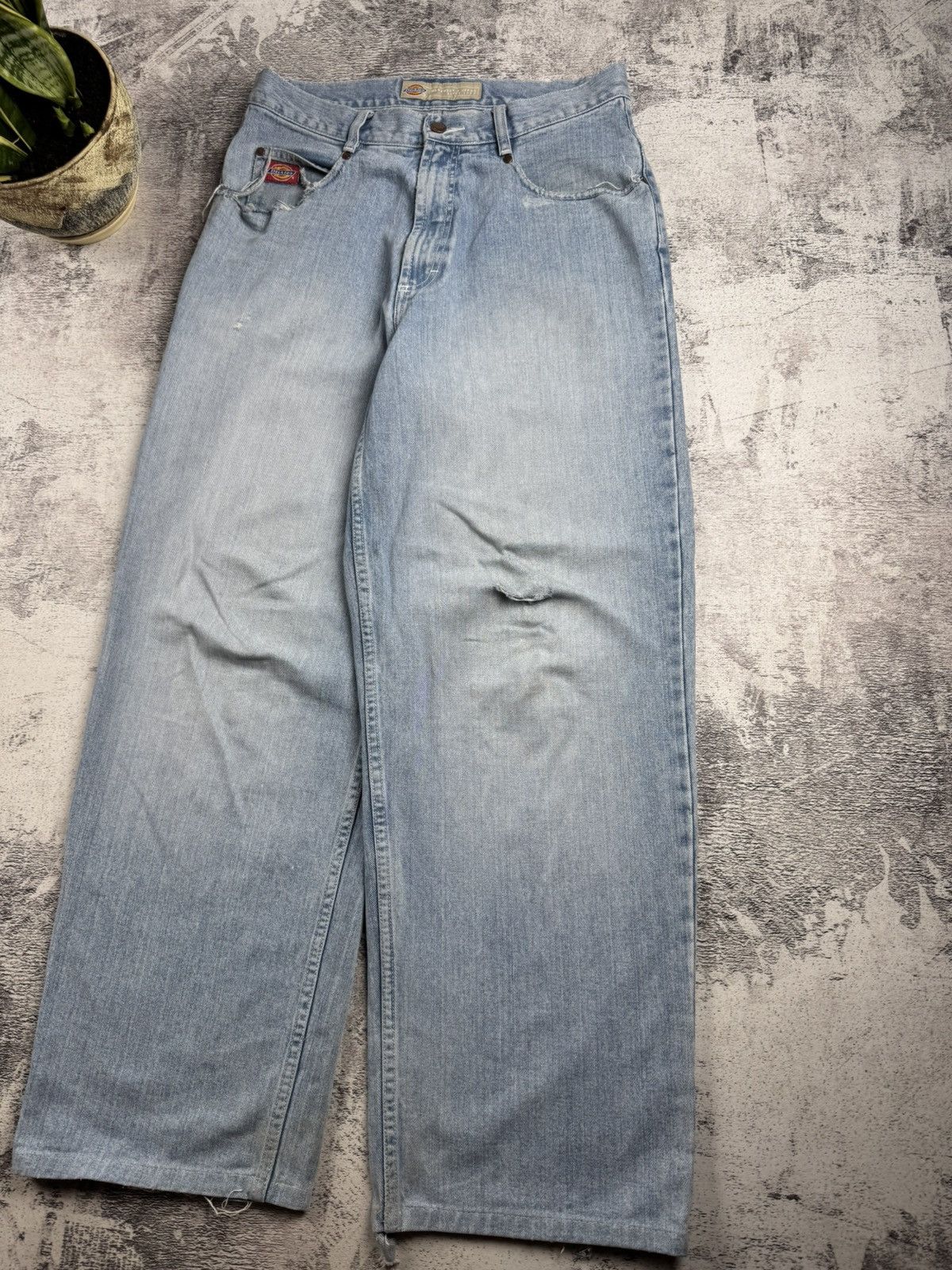 Dickies DICKIES BIG DADDY VINTAGE DENIM RAP HIP HOP BAGGY SKATE DISTRESSED JEANS PANTS Size US 32 / EU 48 - 13 Thumbnail