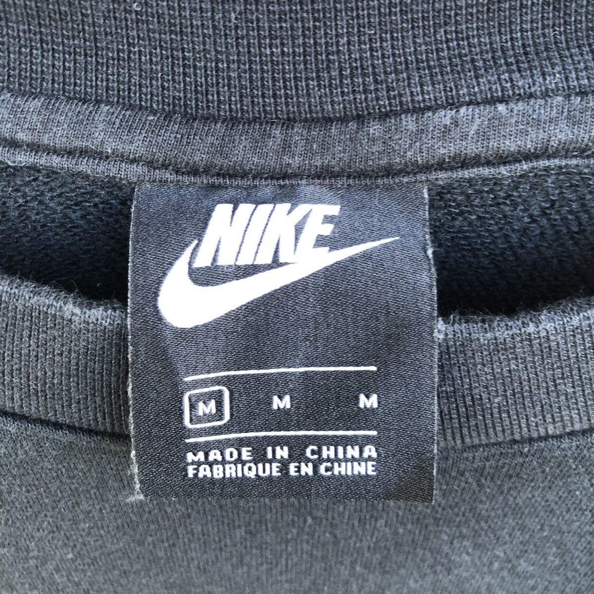 Nike Vintage Nike Swoosh Center Logo Sweatshirt Size US M / EU 48-50 / 2 - 6 Thumbnail