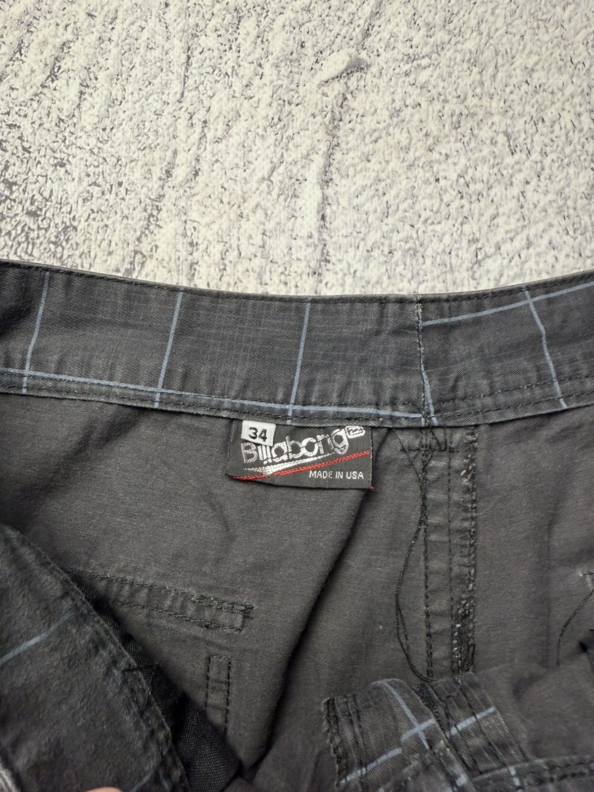 Billabong Vintage Billabong Striped Shorts Streetwear Style Size 34 Size US 34 / EU 50 - 13 Thumbnail