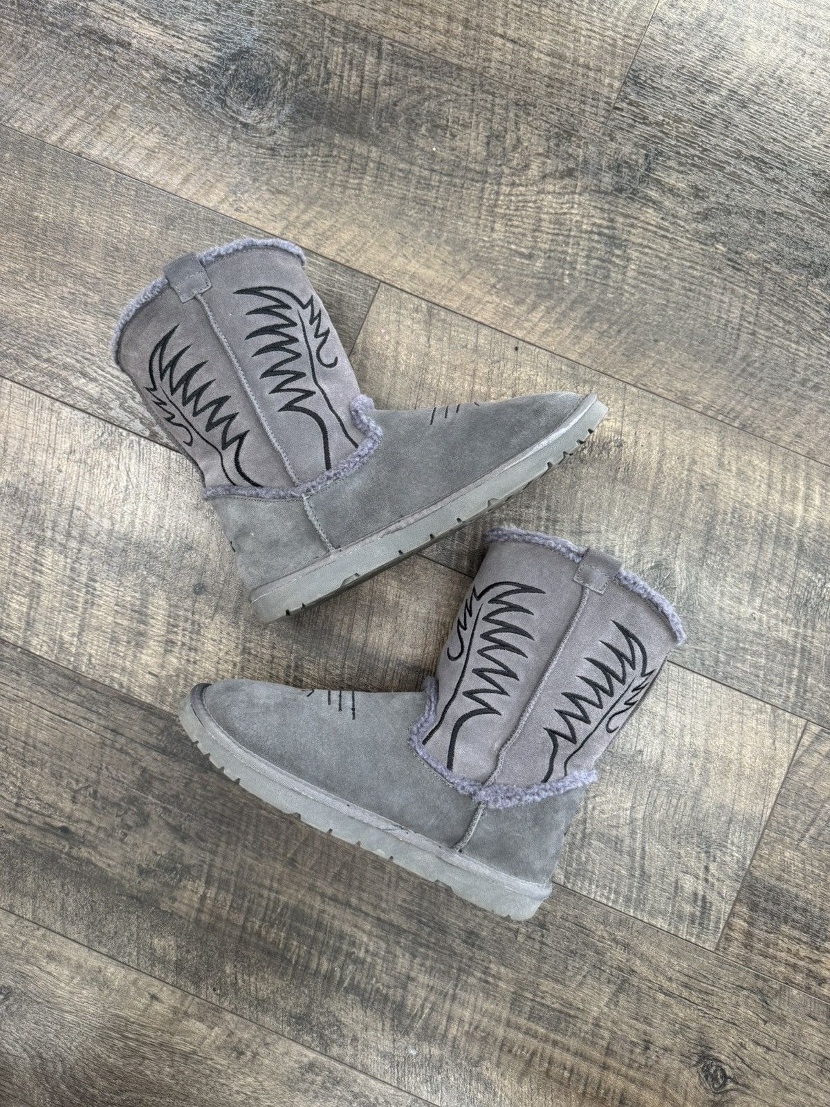 Other Friends & Family Grey Bazo 1199 Ugg Boots Unreleased | Grailed