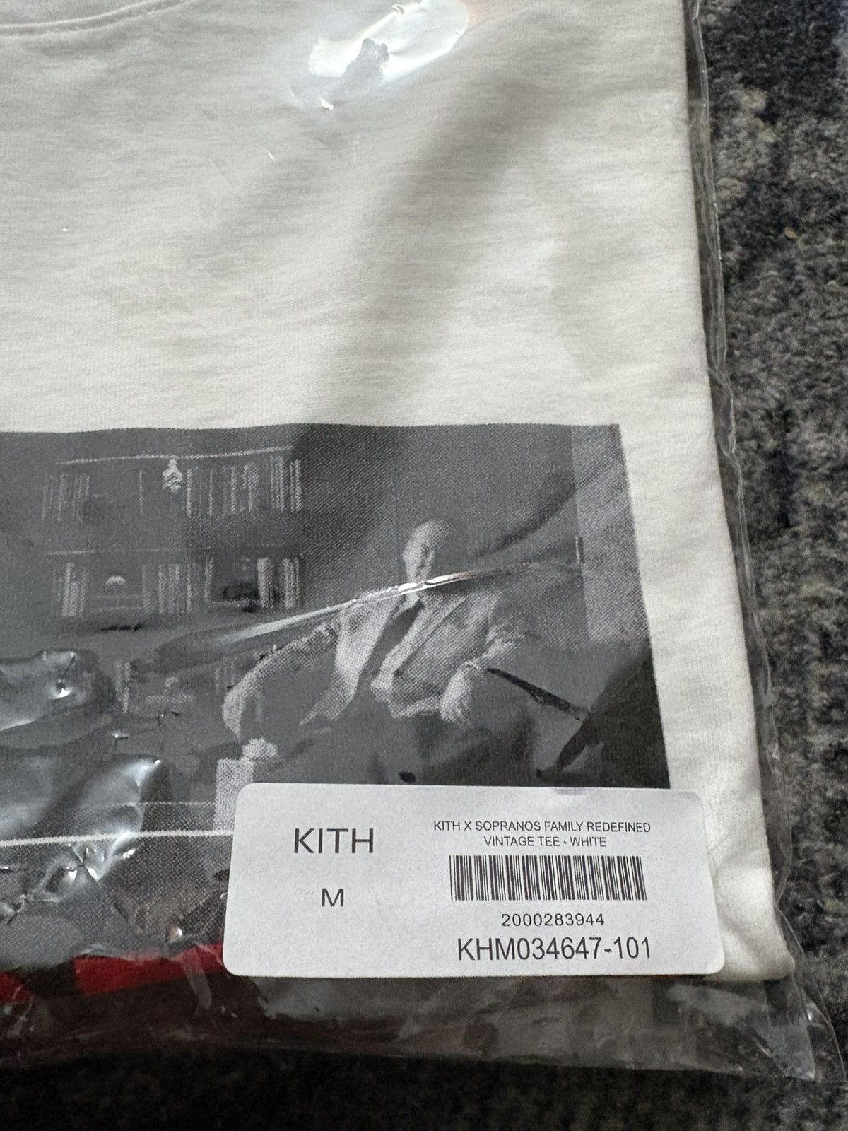 Kith Kith x The Sopranos Family Redefined Vintage Tee White Size US M / EU 48-50 / 2 - 4 Thumbnail