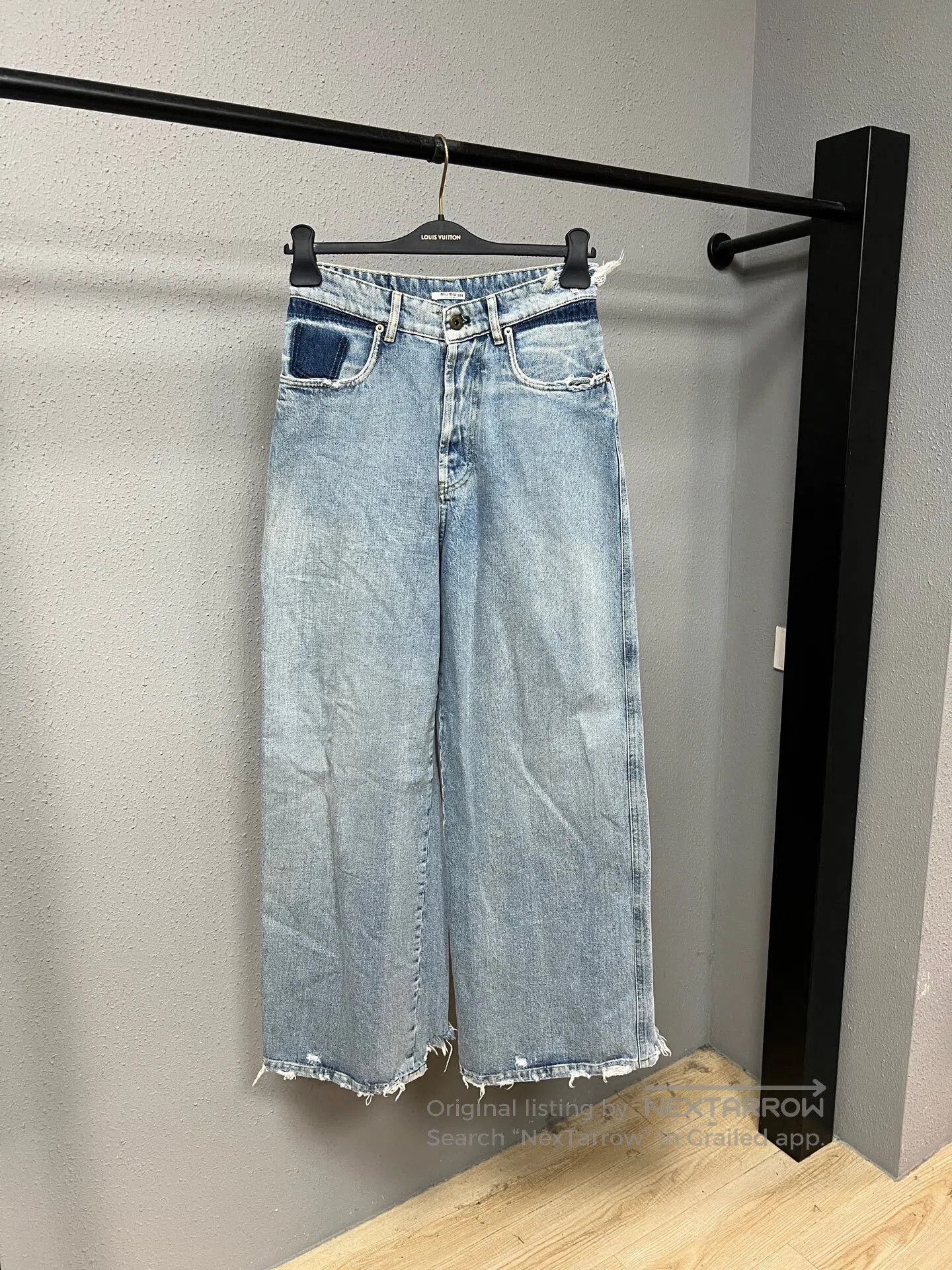 Miu Miu Miu Miu Distressed Denim Pants Size 25. Size 25" / US 0 / IT 36 - 1 Thumbnail