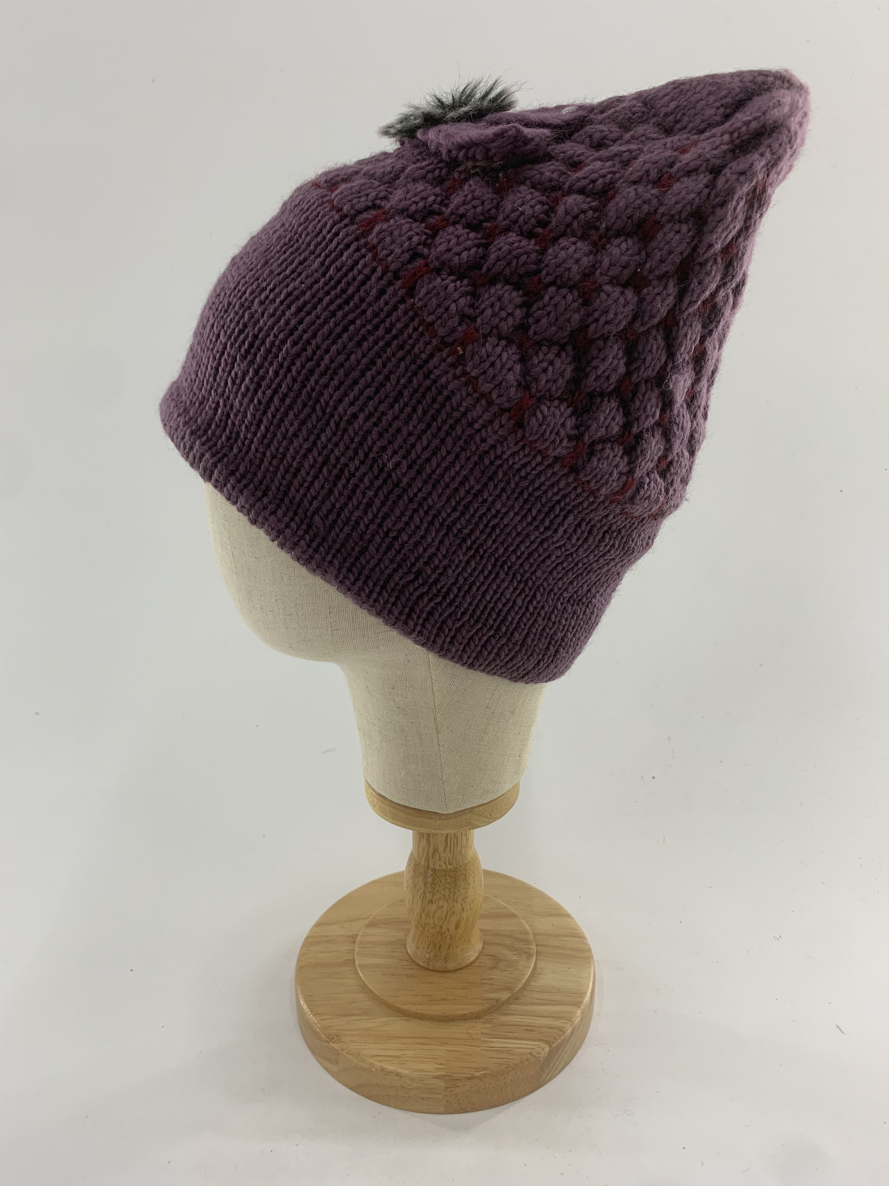 Handmade × Vintage Vintage Knitted Beanie Hat Snowcap Size ONE SIZE - 1 Thumbnail