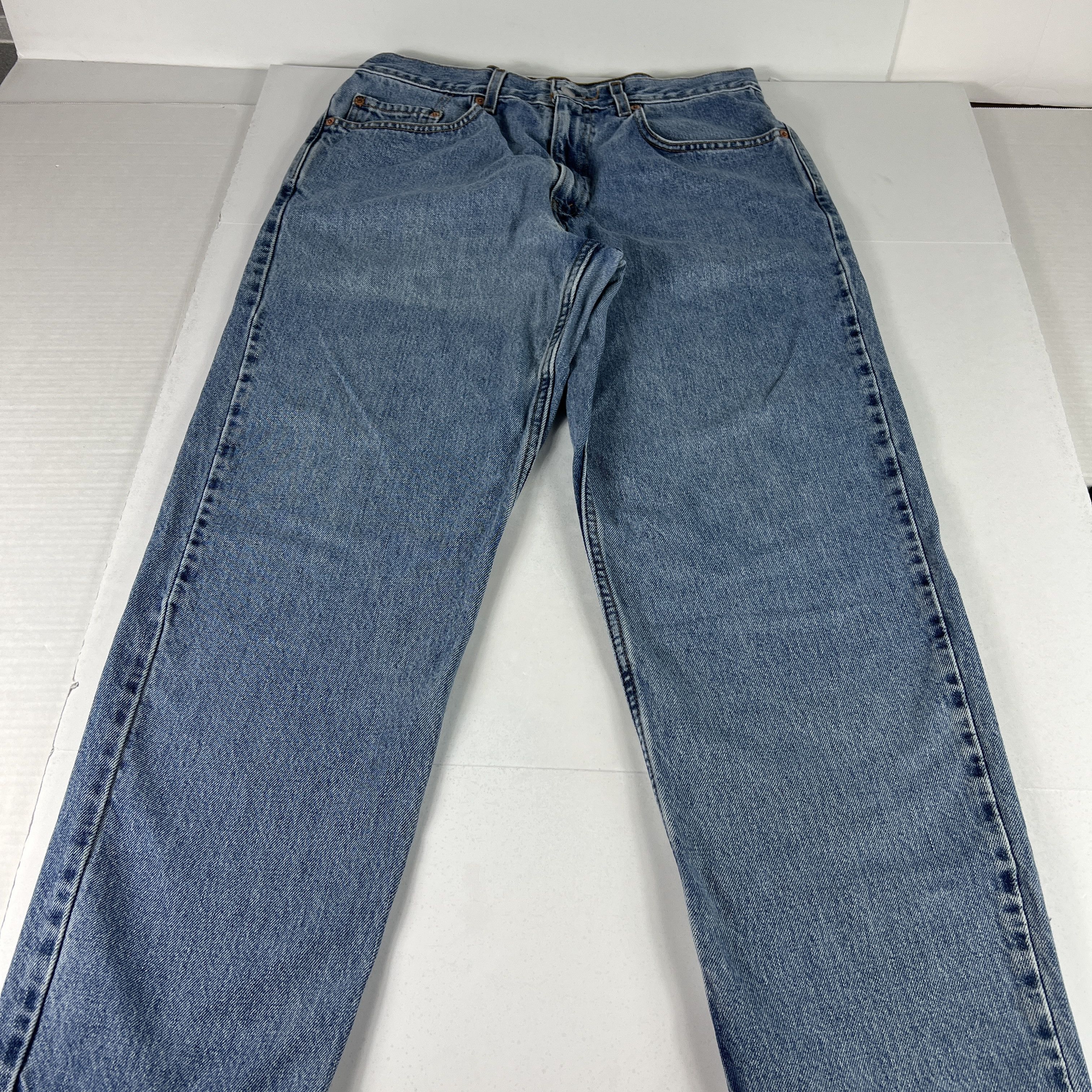 Levi's × Vintage Y2K Levi's Jeans 550 Relaxed Blue Faded Cotton Denim Size US 33 - 1 Thumbnail