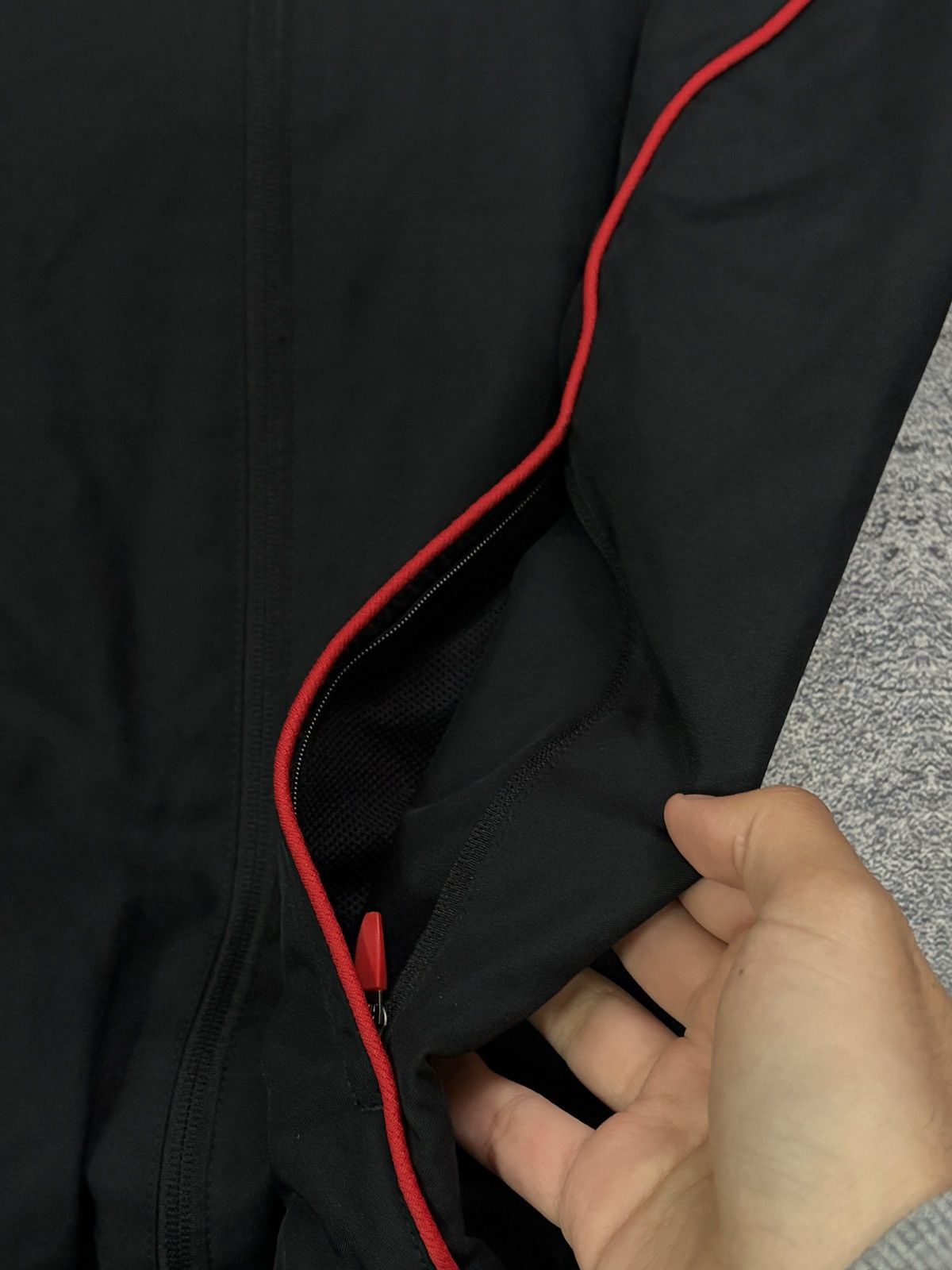 Warrior LIVERPOOL 2013/14 Warrior Training Football Jacket M Adult Size US M / EU 48-50 / 2 - 8 Thumbnail