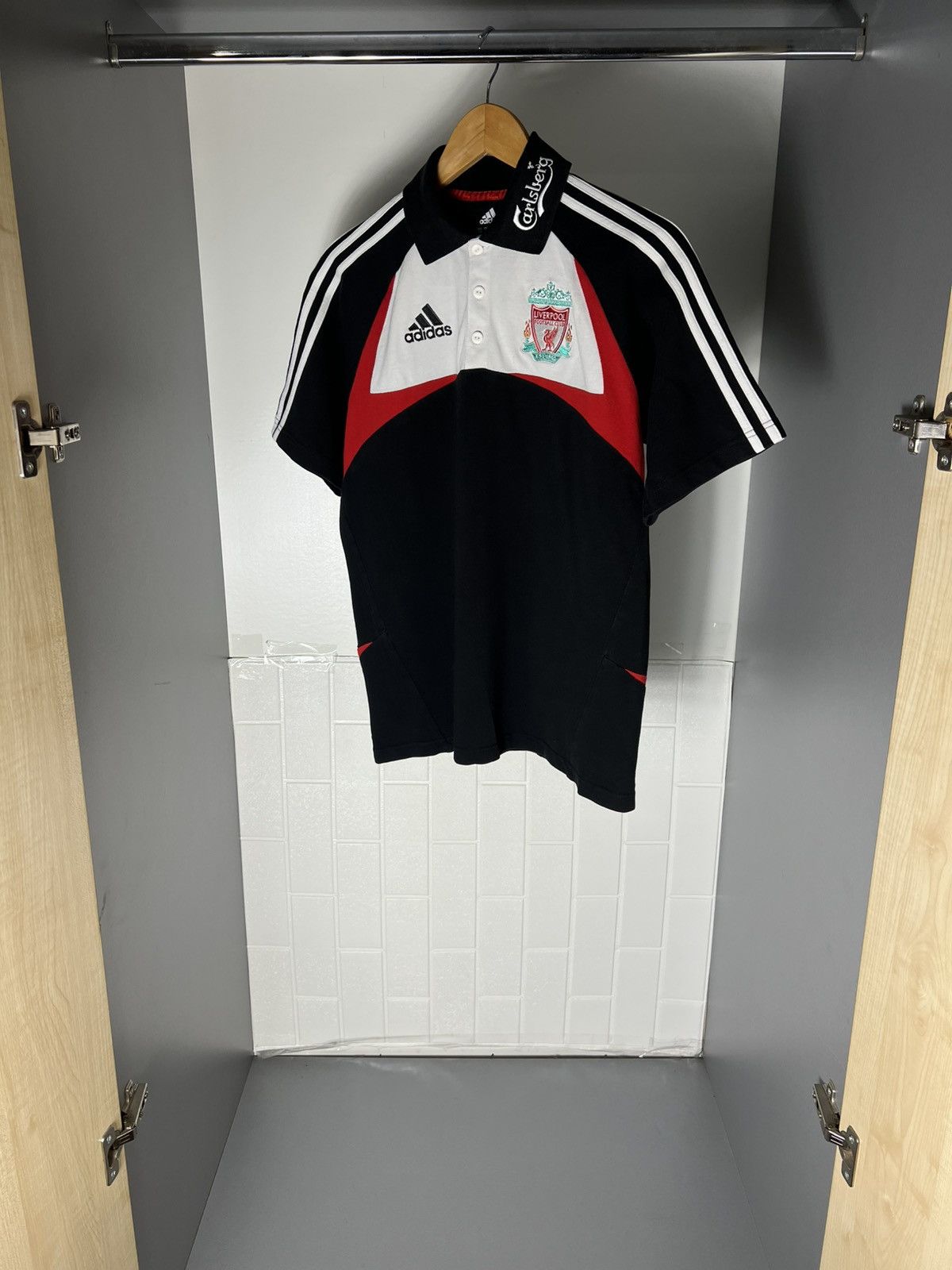 Adidas VINTAGE ADIDAS FC LIVERPOOL ENGLAND SOCCER JERSEY RETRO 90s Size US M / EU 48-50 / 2 - 4 Thumbnail