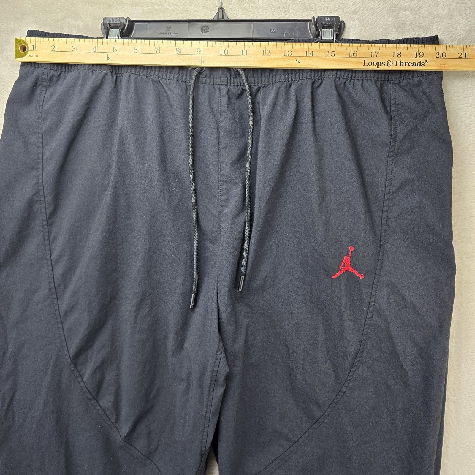 Jordan Brand Jordan Essentials Woven Pants Joggers Men’s 3XL Black Nike Size US 40 / EU 56 - 11 Thumbnail