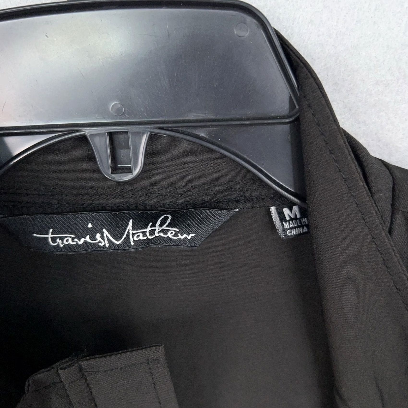 TravisMathew Travis Mathew Jacket Mens M Black Full Zip Windbreaker Golf Minimal Active Size US M / EU 48-50 / 2 - 4 Thumbnail