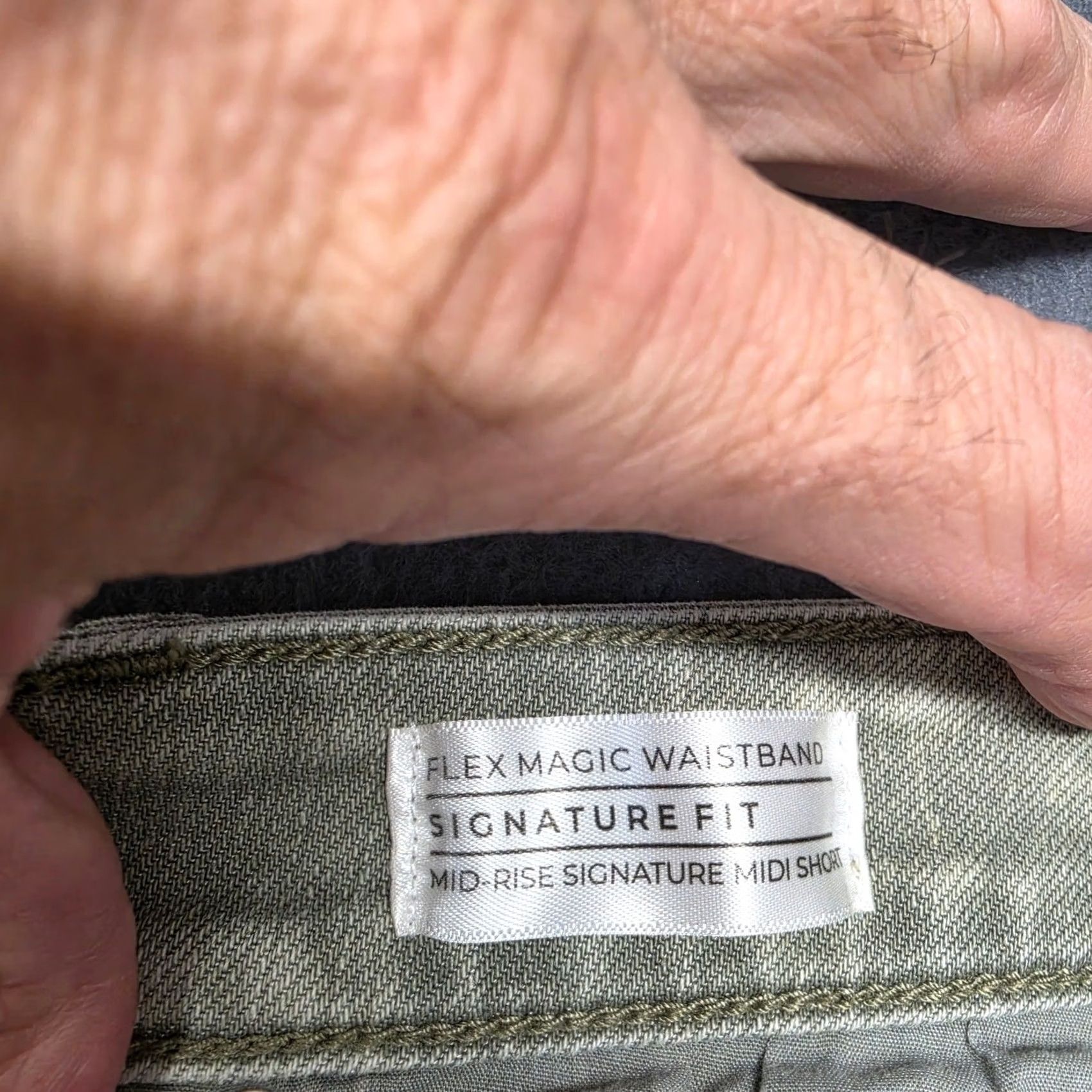 Vintage Lane Bryant Womens Size 26 Mid Rise Signature Midi Short Flex Magic Waistband Green Size 26" / US 2 / IT 38 - 5 Thumbnail