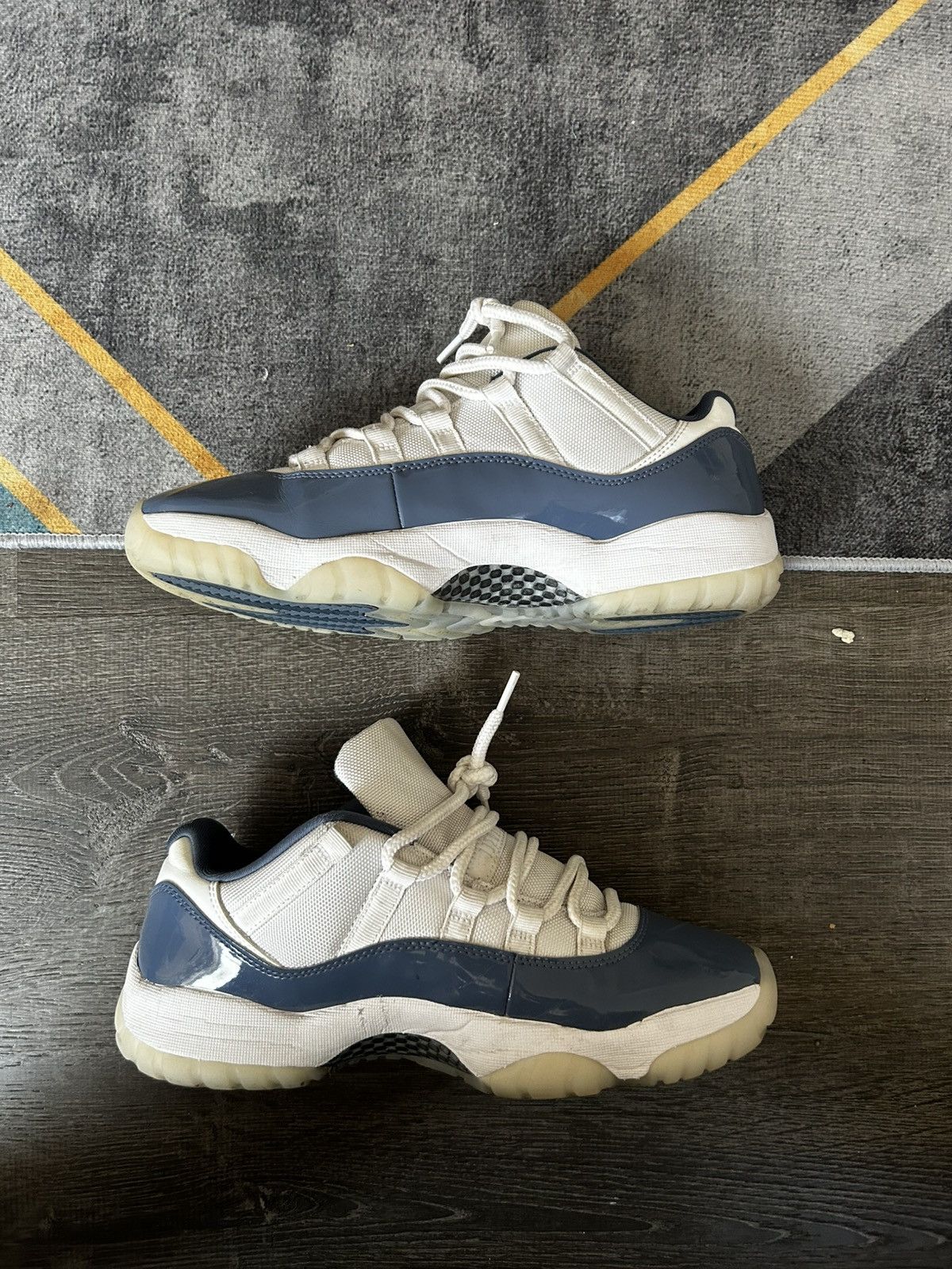 Jordan Brand AIR JORDAN 11 RETRO LOW Size US 9.5 / EU 42-43 - 3 Thumbnail