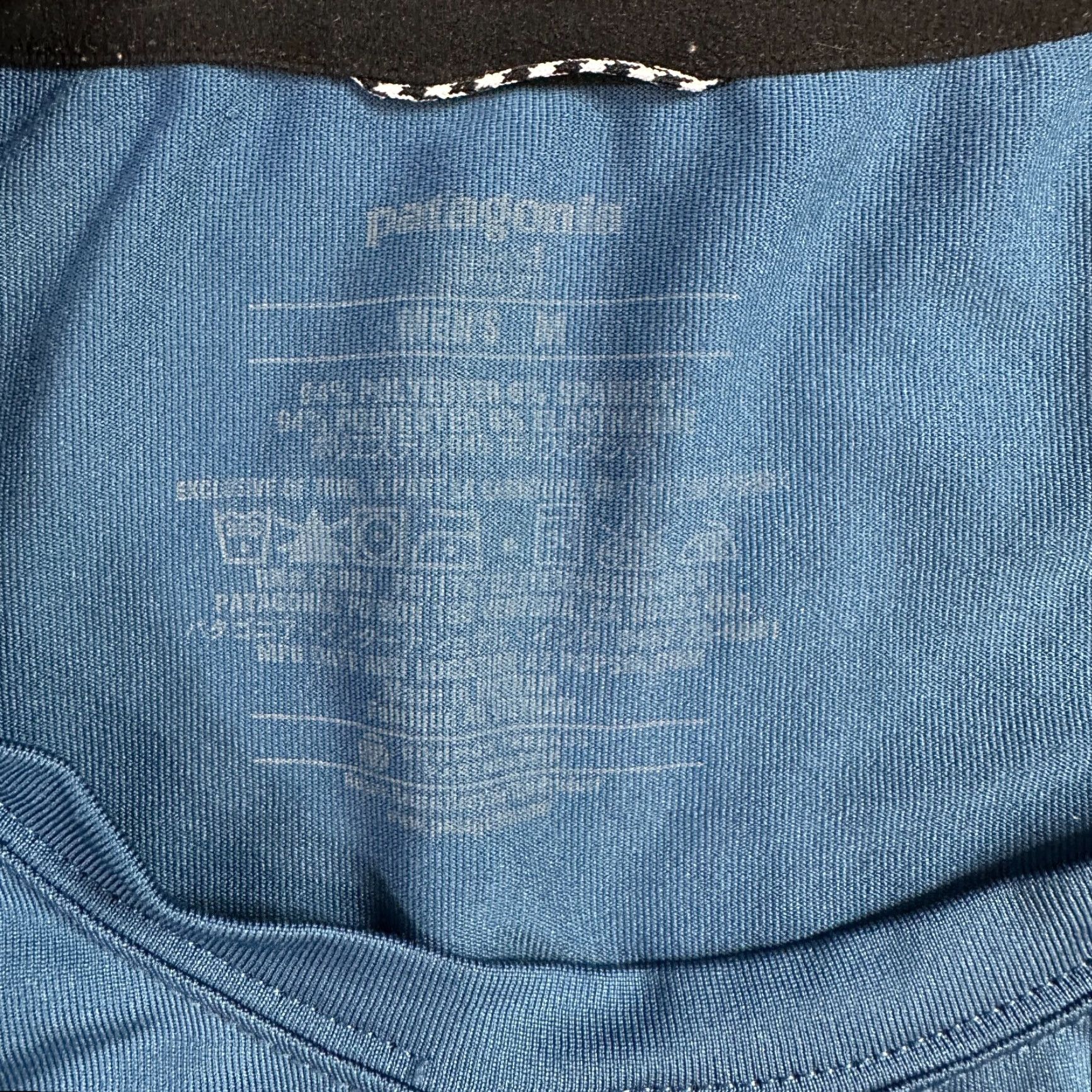 Patagonia Patagonia Mens T-Shirt Short Sleeve Pullover Crew Neck Blue Solid Poly Blend Activewear M Size US M / EU 48-50 / 2 - 3 Thumbnail