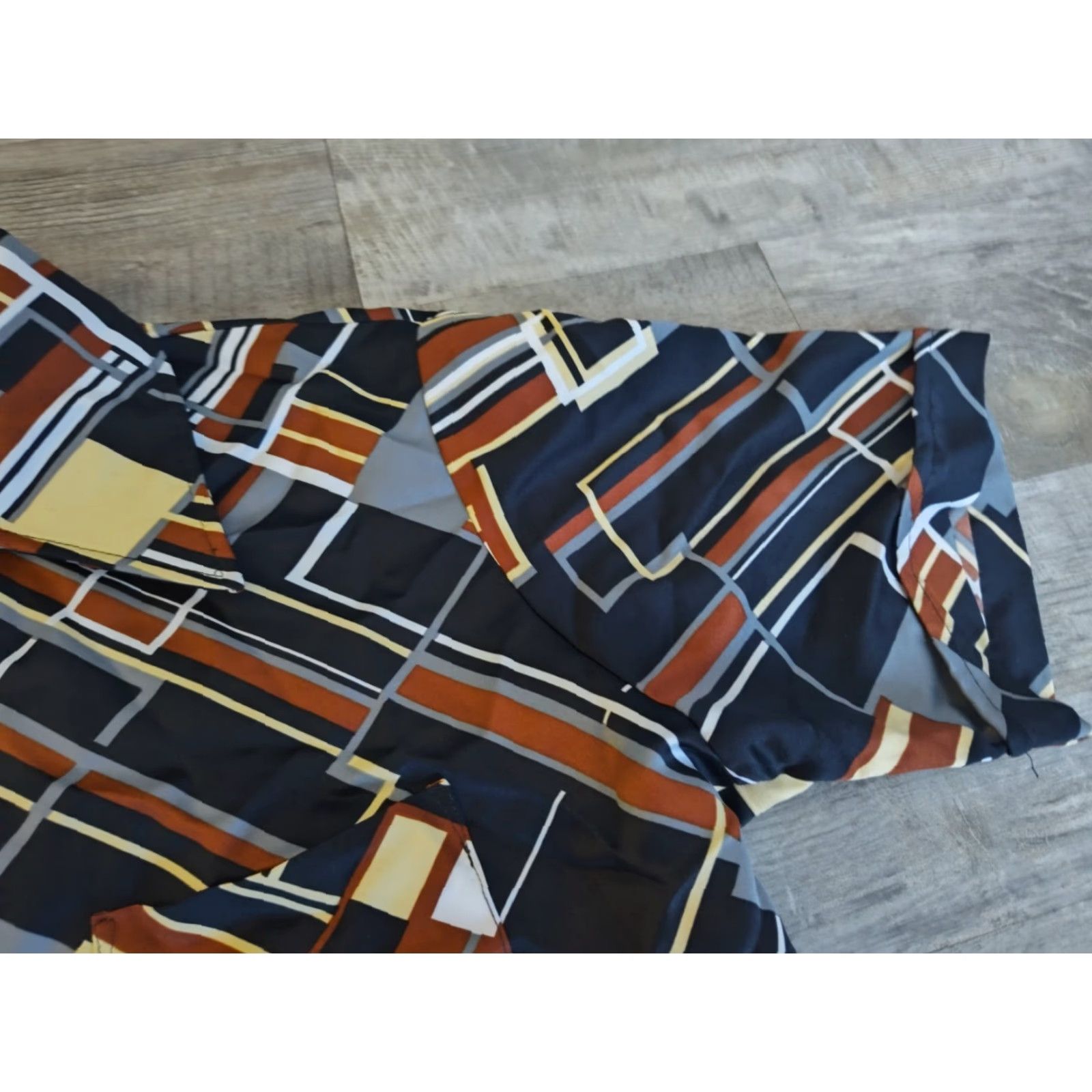 Vintage VINTAGE Triumph of California Disco Shirt L Geometric Cat Eye Buttons EUC Mens Shirt Size US L / EU 52-54 / 3 - 6 Thumbnail