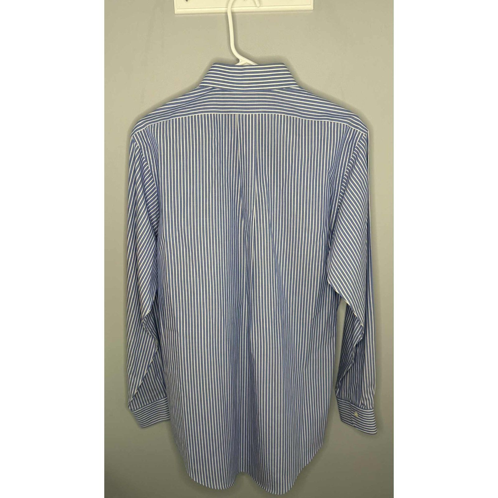 Brooks Brothers Brooks Brothers Slim Fit Non-Iron Dress Shirt 15 1/2-34 Size US M / EU 48-50 / 2 - 4 Thumbnail