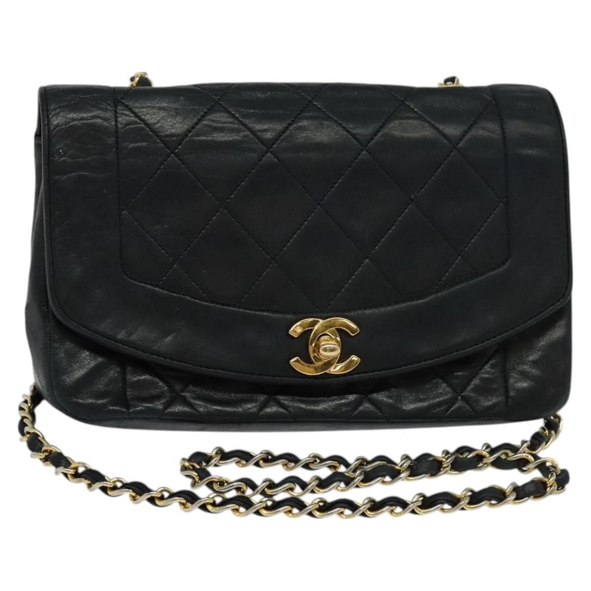 Chanel Chanel Vintage Diana Flap Bag Quilted Lambskin Size ONE SIZE - 1 Thumbnail
