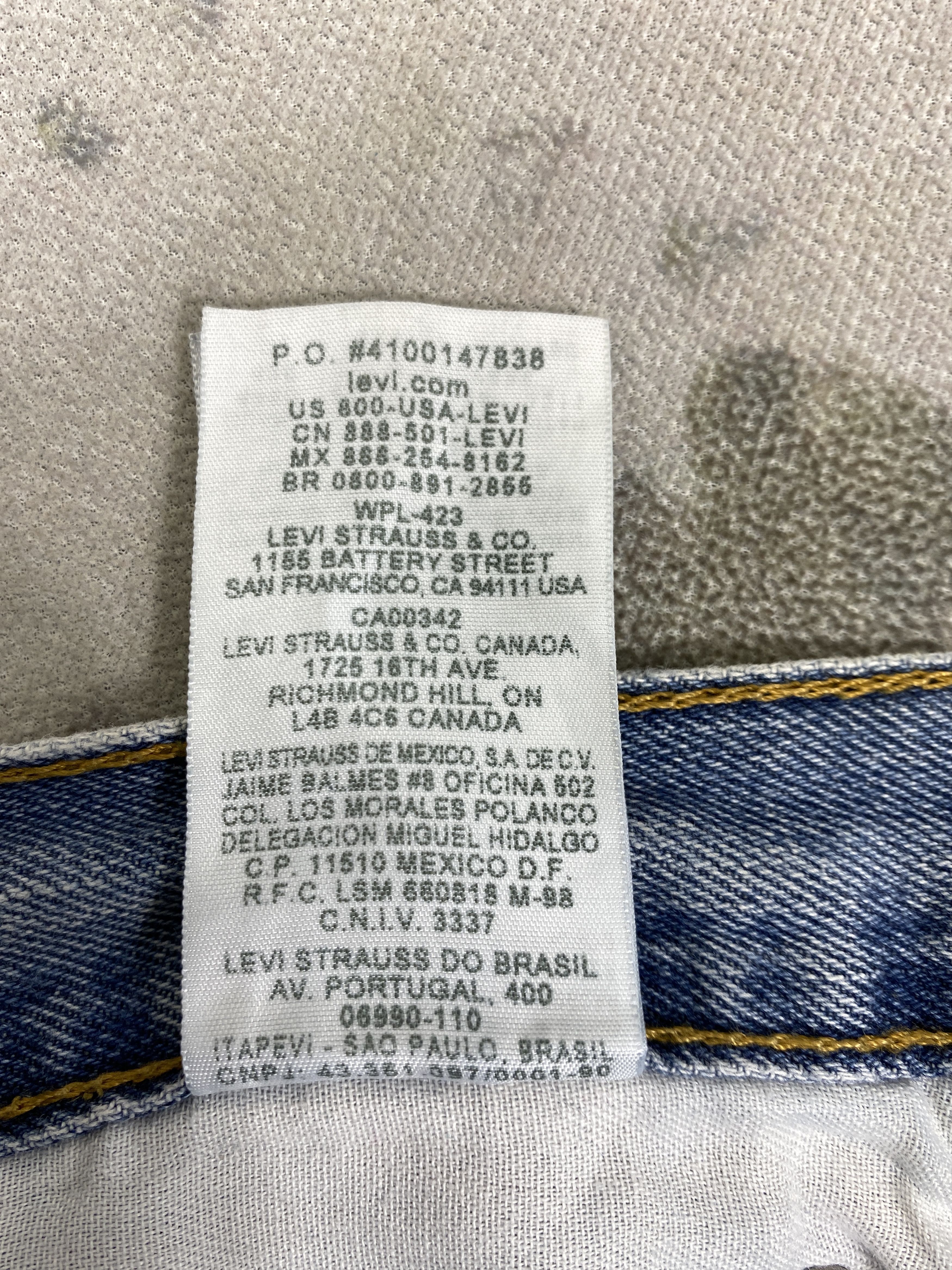 Levi's Vintage Levi's Pale Blue 35 x 35.5 Denim -JN304 Size US 35 - 11 Thumbnail