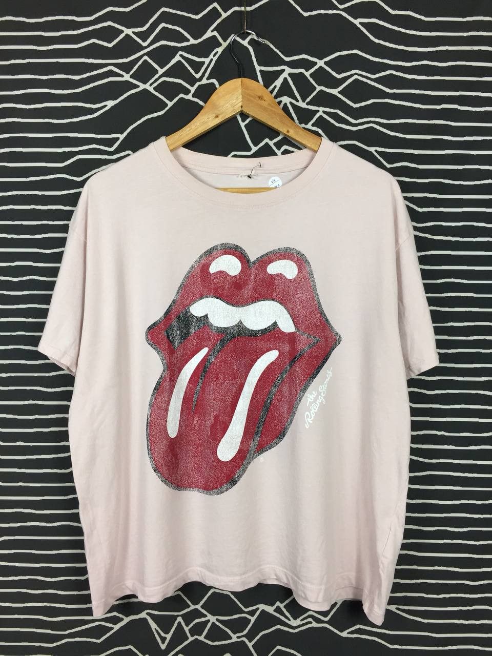 H&M H&M The Rolling Stones Oversized Printed Big Logo Tee Size US XL / EU 56 / 4 - 2 Thumbnail