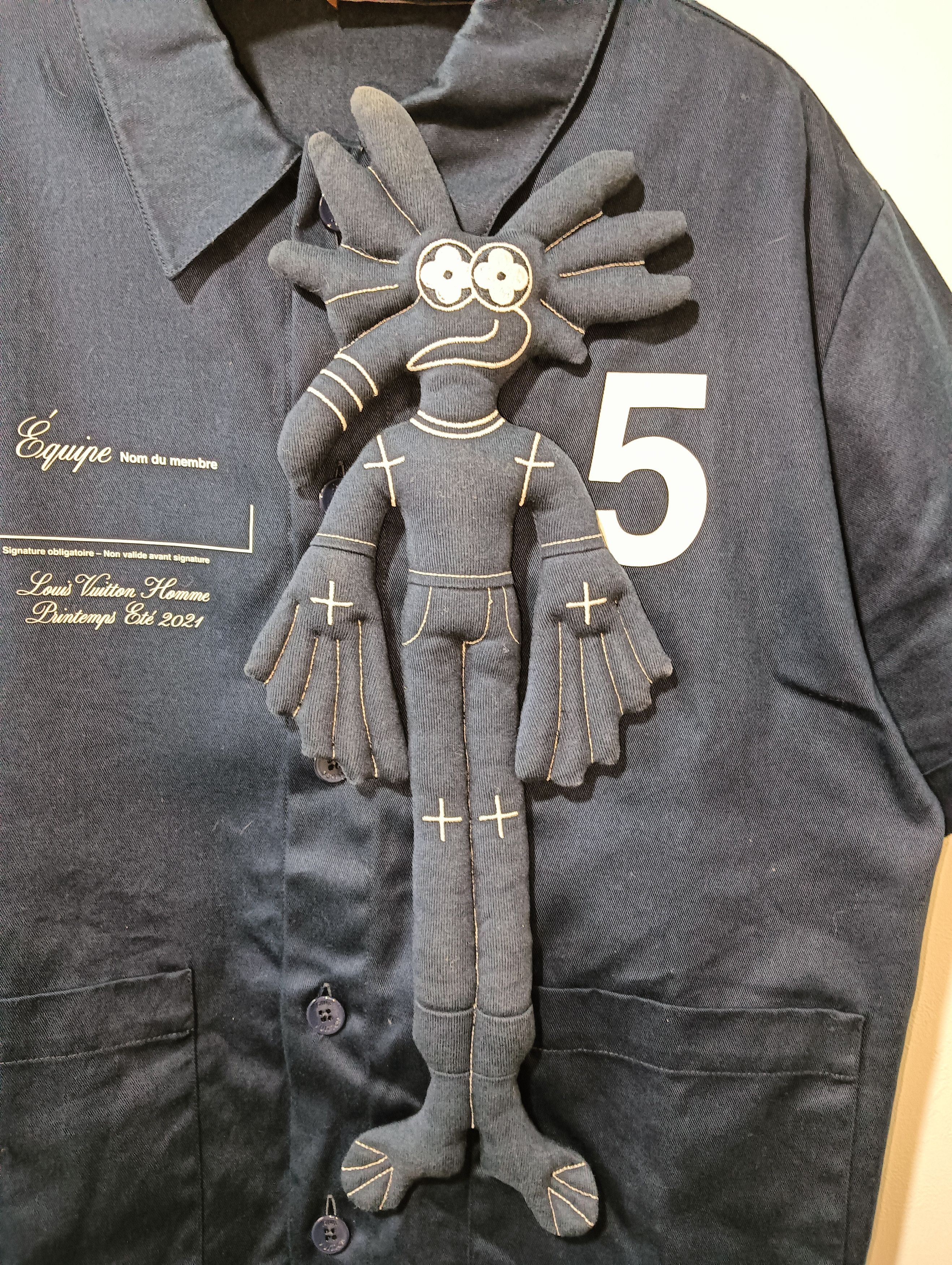 Louis Vuitton Japan Exclusive Puppet Shirt Size US M / EU 48-50 / 2 - 3 Thumbnail