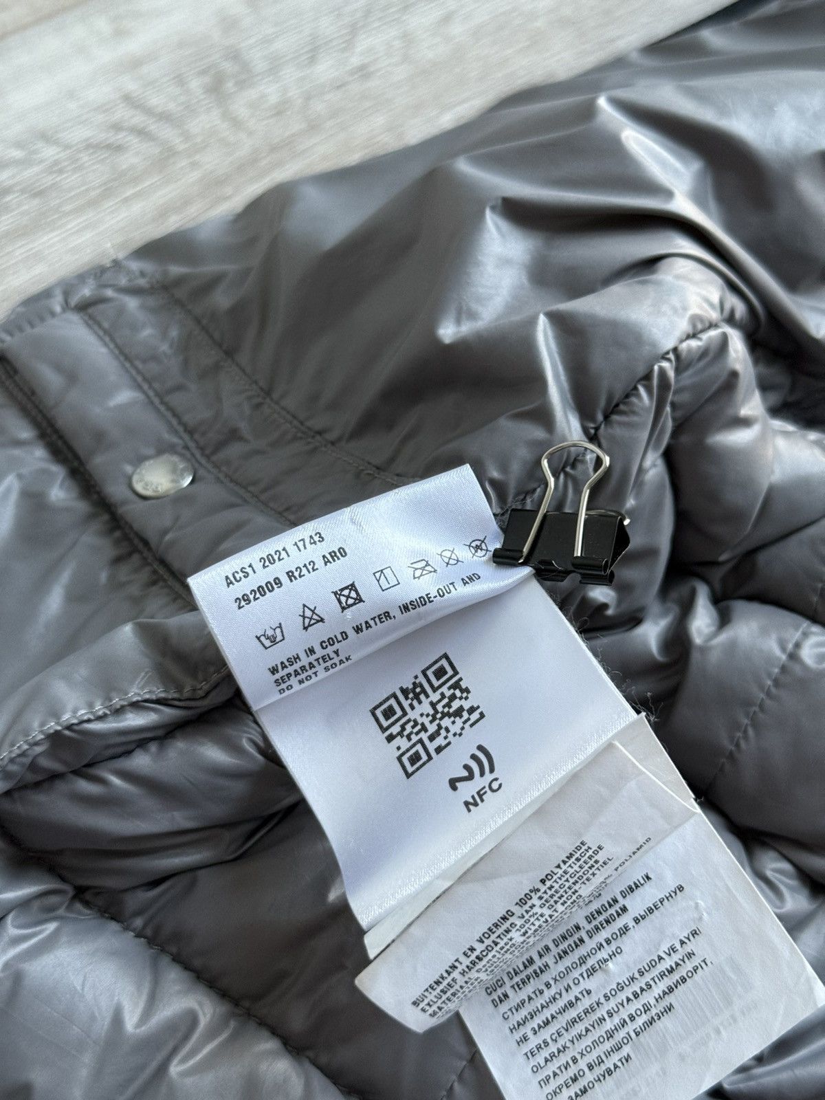 Prada Prada Nylon Hooded Blue Down Badge Triangle Logo Jacket Size XS / US 0-2 / IT 36-38 - 16 Thumbnail