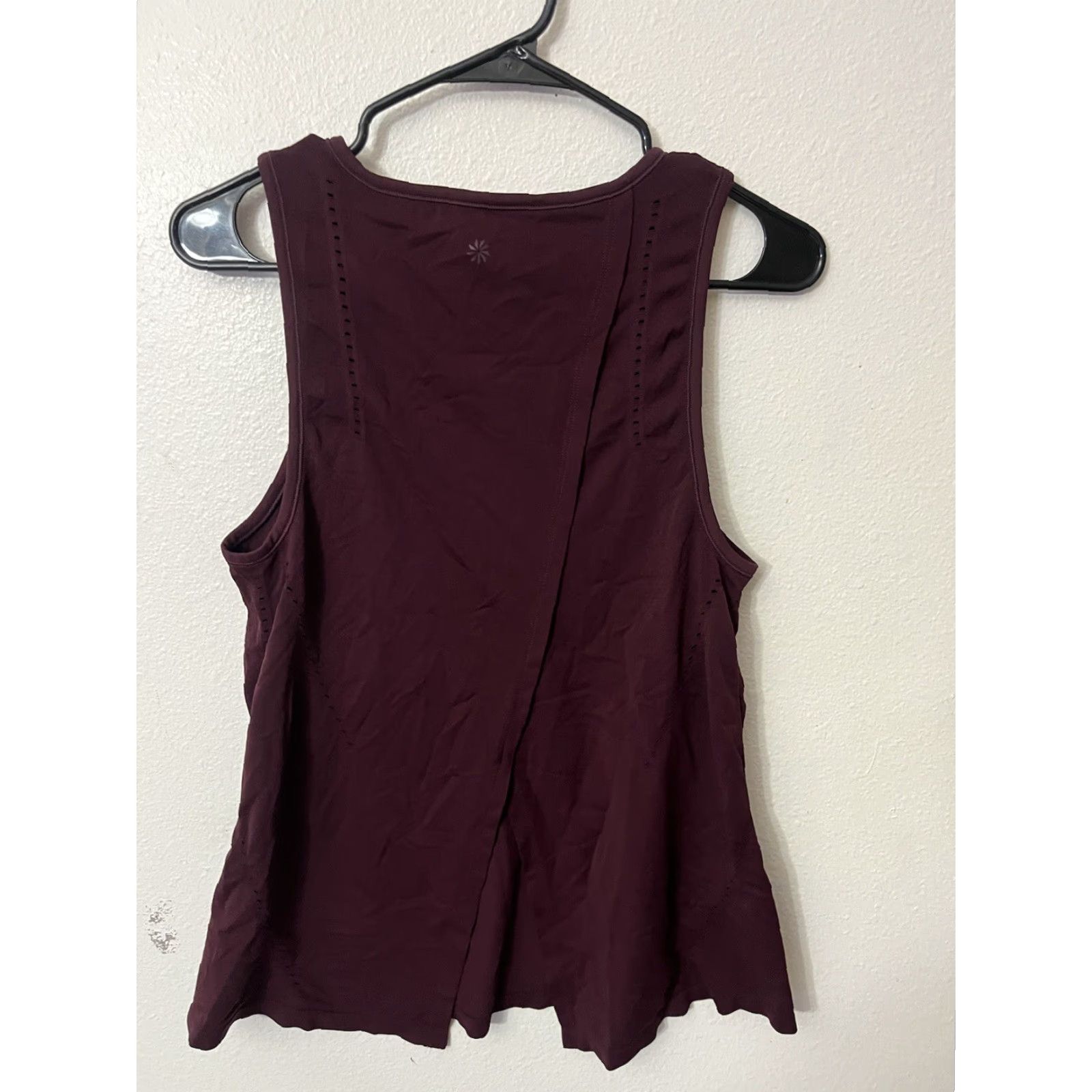 Athleta ATHLETA Foothill Top Sleeveless Crew Neck Split Back 79285 Maroon S Size S / US 4 / IT 40 - 2 Thumbnail