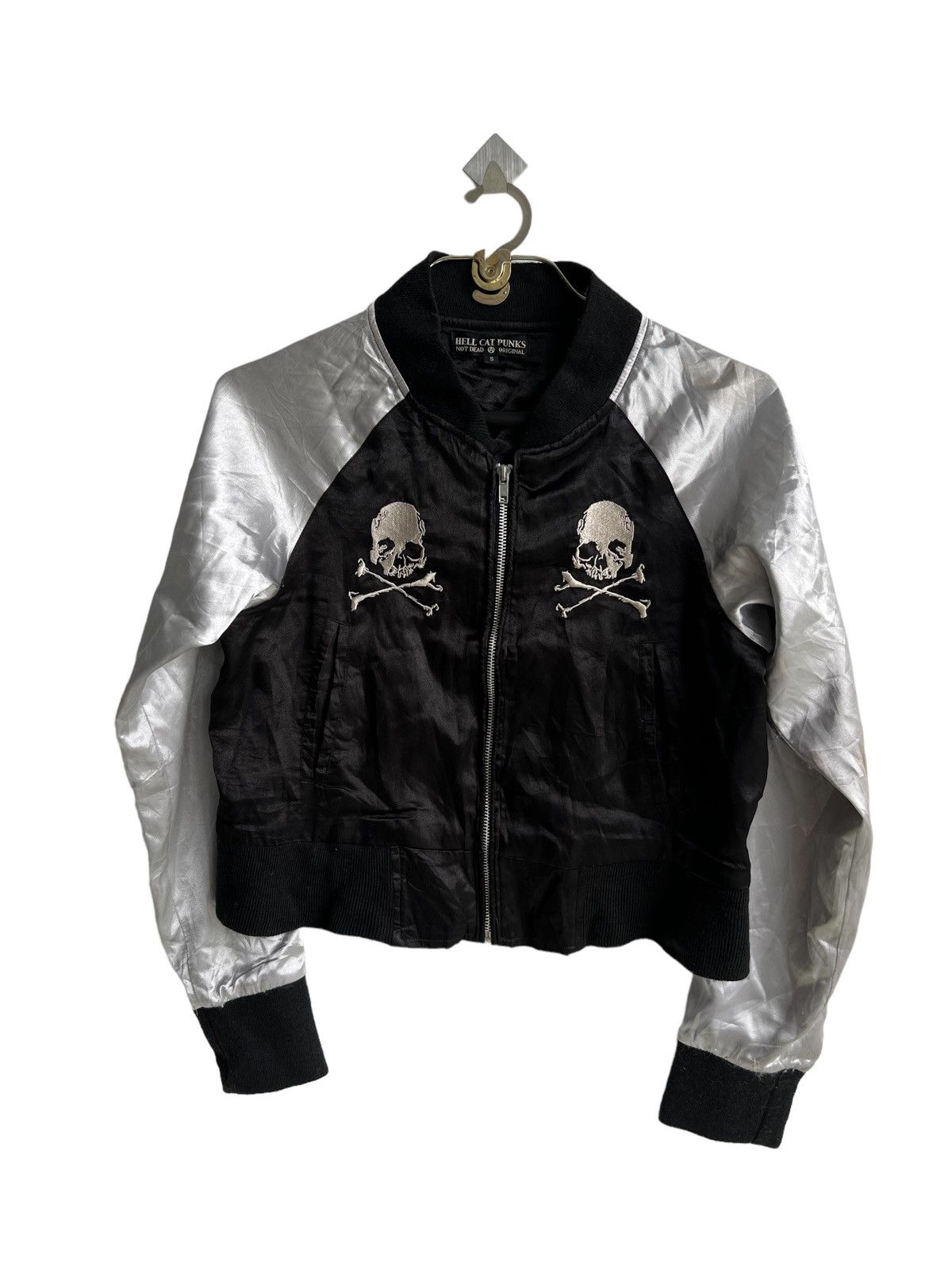Hysteric Glamour 🇯🇵 Exc. Hell Cat Punks 💀 Embroidery "Peace" Crop Sukajan Size M / US 6-8 / IT 42-44 - 2 Thumbnail