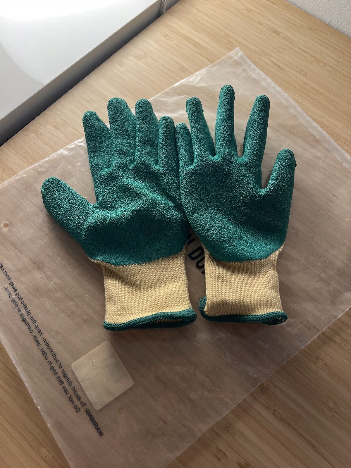 Aime Leon Dore × New Balance Aime Leon Dore Gardening Gloves Size ONE SIZE - 2 Thumbnail