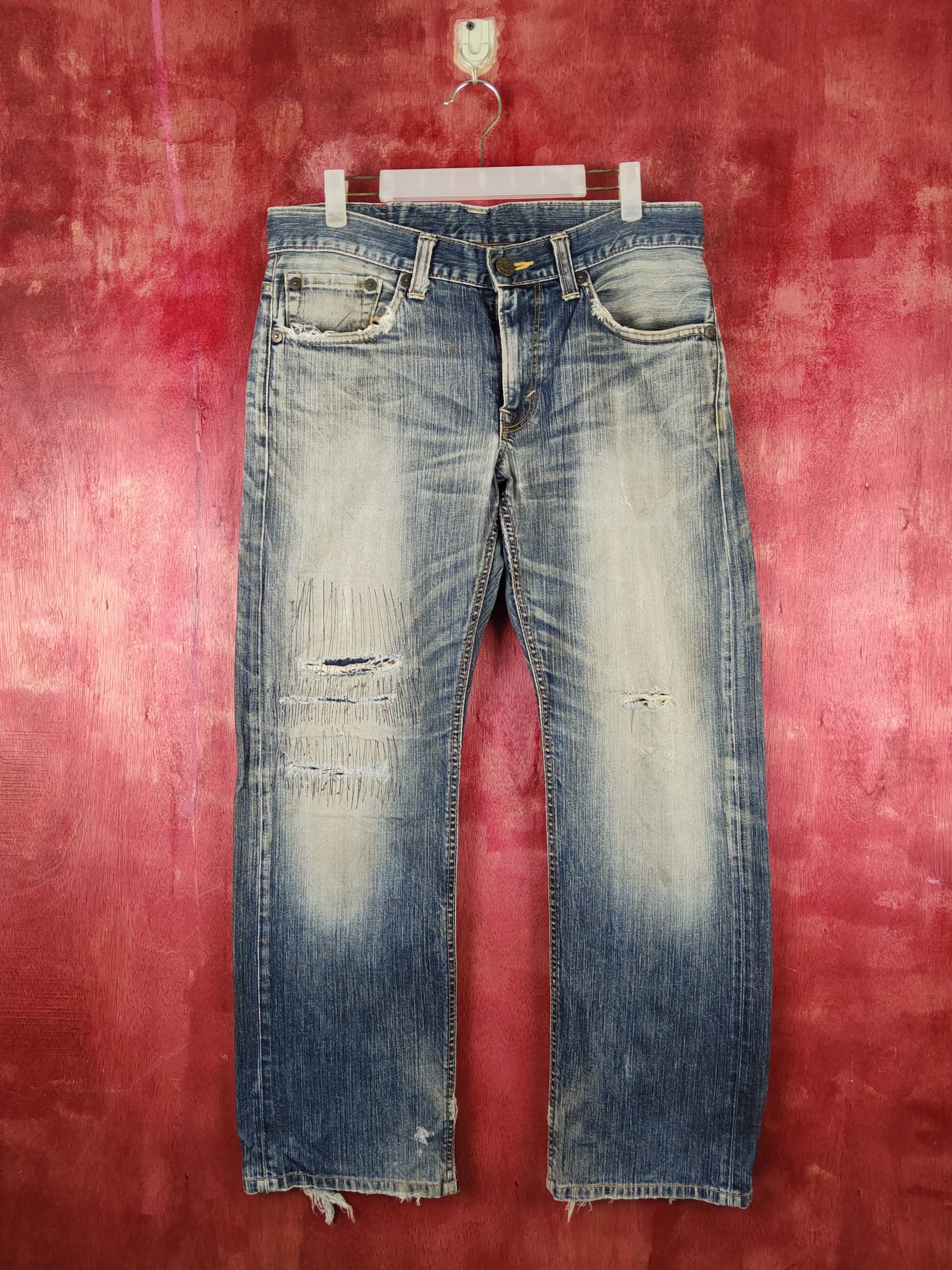 Edwin Edwin Dark Blue Faded Distressed Ripped Jeans #S2243 Size US 32 / EU 48 - 1 Thumbnail