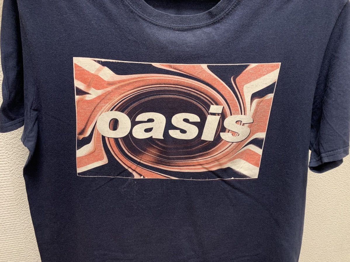 Band Tees Oasis vintage band tee rock t-shirt L sz single Size US L / EU 52-54 / 3 - 4 Thumbnail