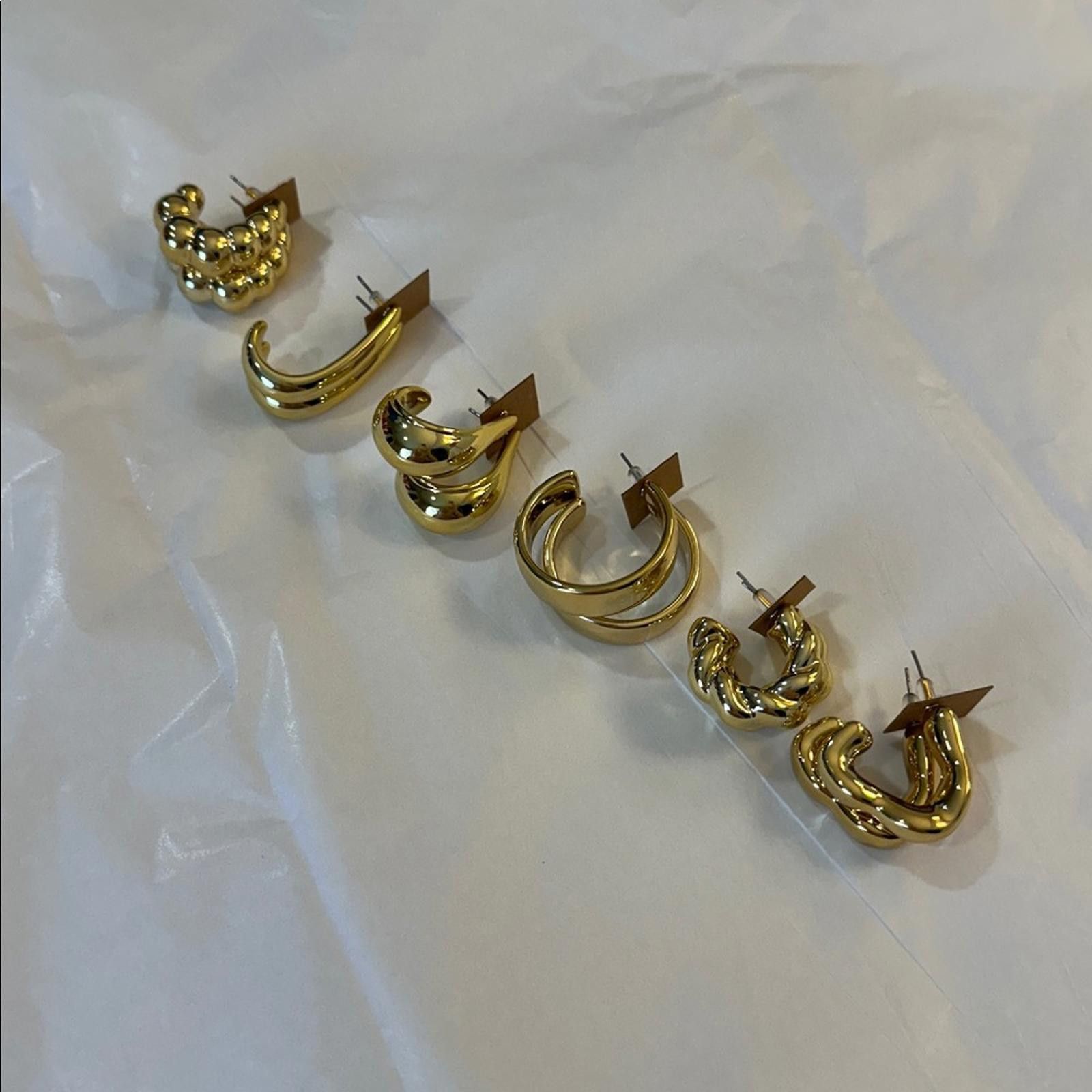 Other Chic Gold-Tone Textured Fashion Hoop Earrings Set of 6 Size ONE SIZE - 2 Thumbnail