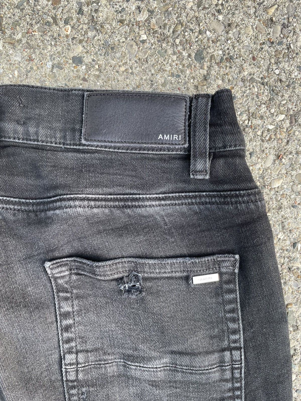Amiri AMIRI BLACK DISTRESSED DENIM Size US 30 / EU 46 - 5 Thumbnail