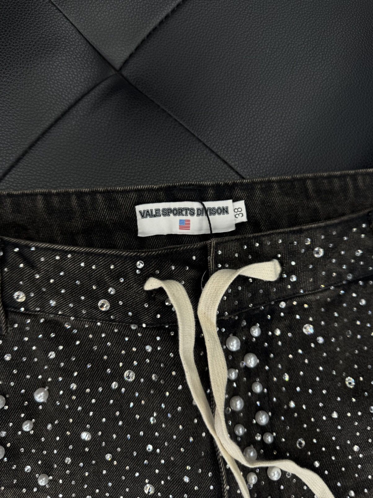 Vale Vale Valley Rhinestone Shorts Black 38 (NEW) Size US 38 / EU 54 - 8 Thumbnail