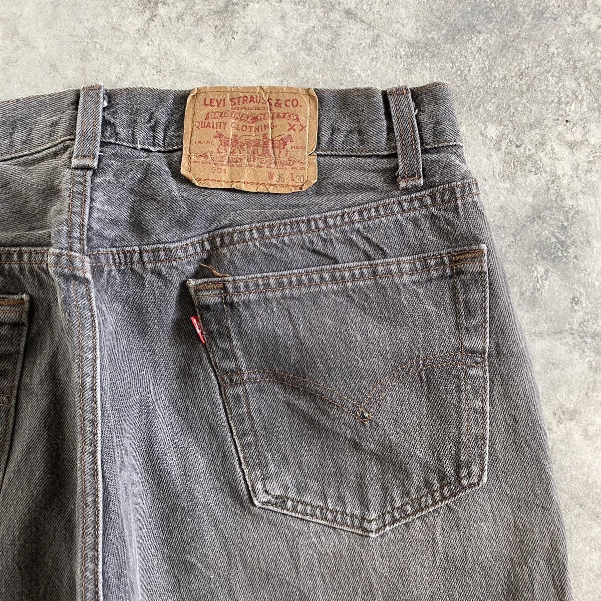 Levi's Vintage Late 80’s Levis 501 Ash Grey Denim Jeans Size US 33 - 20 Thumbnail