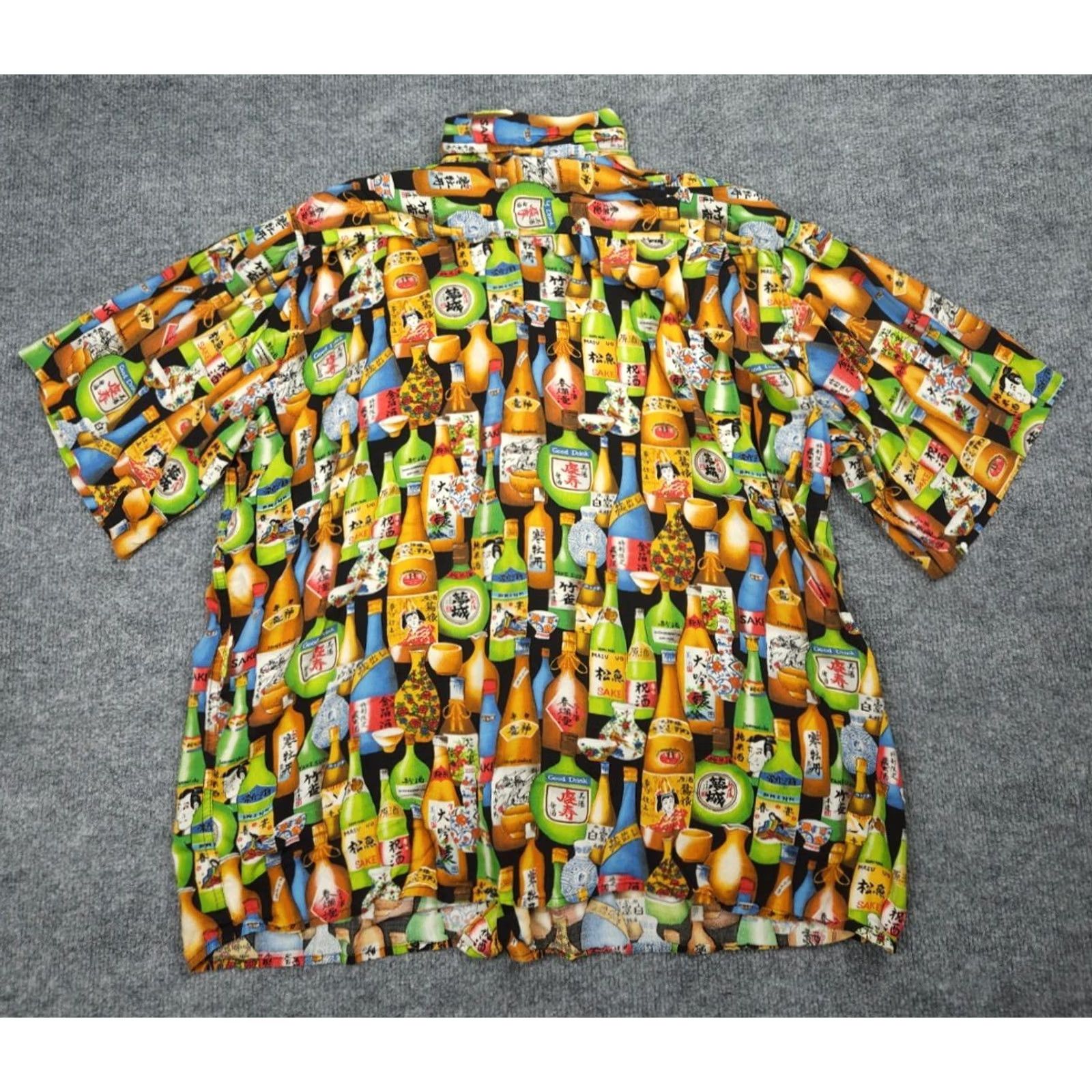 Reyn Spooner Reyn Spooner Shirt Mens Large Geisha Japanese Bottles Rayon American Classics Geisha Hawaiian Travel Button-Up Short Sleeve Collared Size US L / EU 52-54 / 3 - 7 Thumbnail