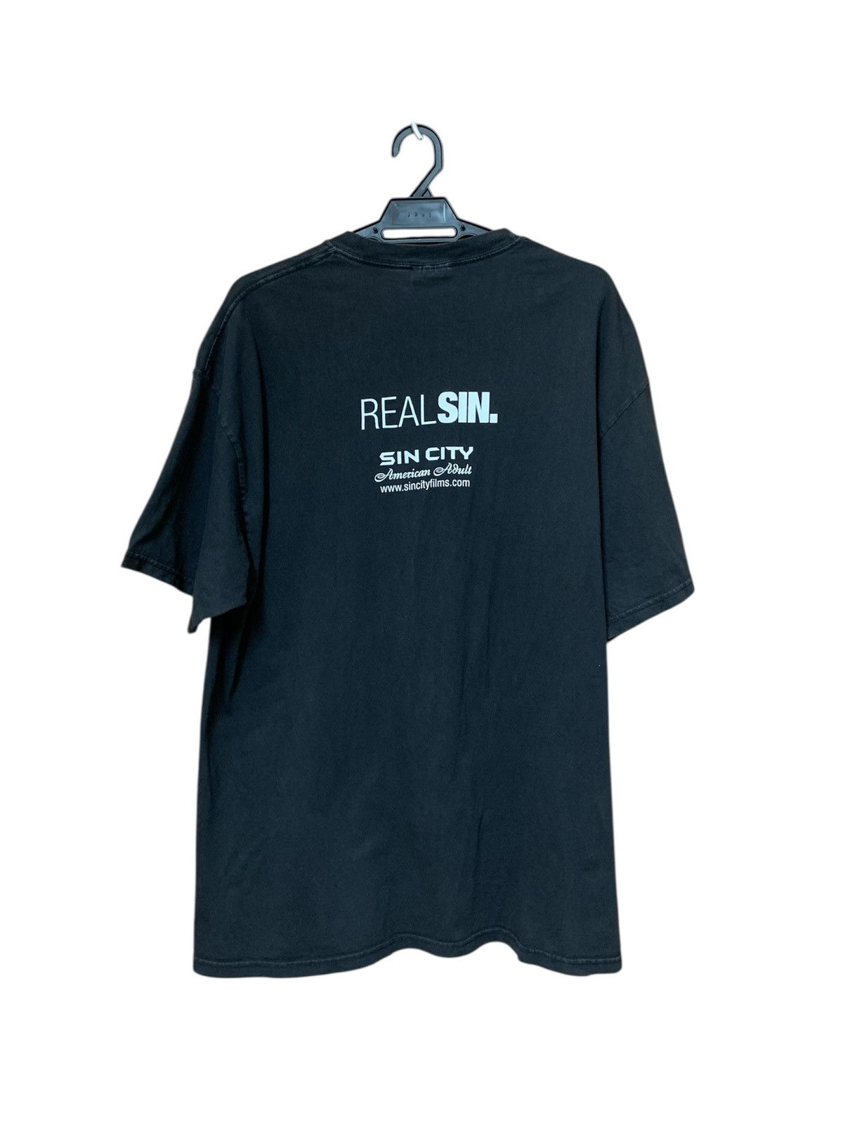 Vintage Sin city real people real sex vintage shirt Size US XL / EU 56 / 4 - 2 Thumbnail