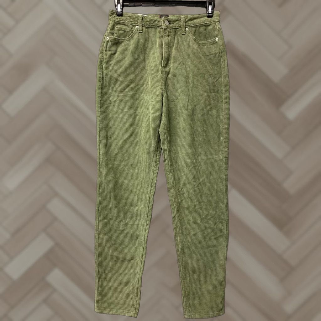 Bdg BDG MOM High Rise Corduroy Pants Womens Size 28X30 Green Ankle Style 11” Rise Size 28" / US 6 / IT 42 - 1 Thumbnail