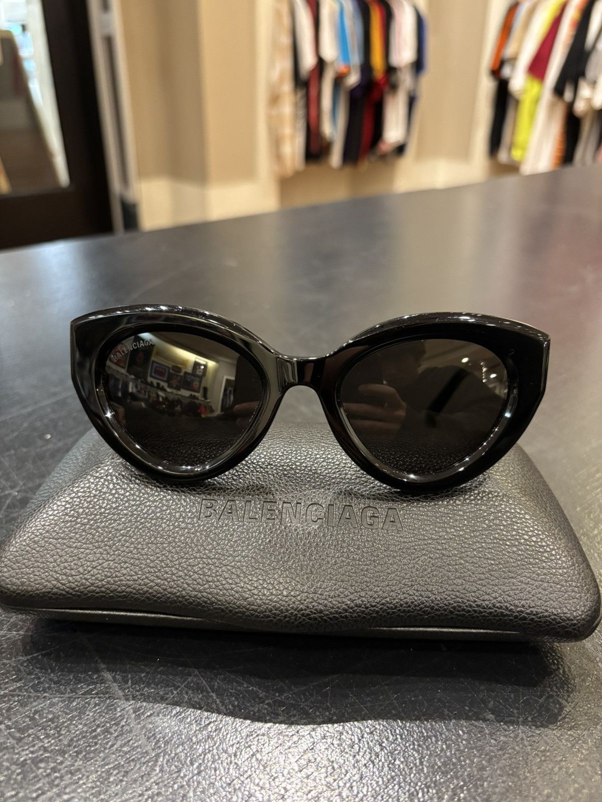 Balenciaga Balenciaga Cat Eye Sunglasses Size ONE SIZE - 2 Thumbnail