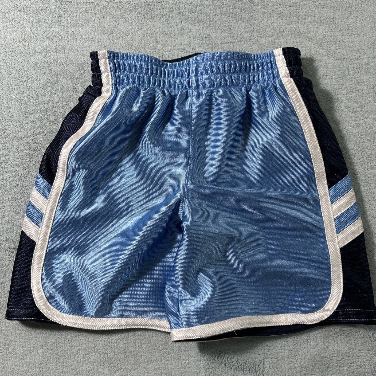 Nike RARE Shinny Dazzle Reversible Mesh Short Toddler 24m 2T Baby Size US 26 / EU 42 - 1 Thumbnail