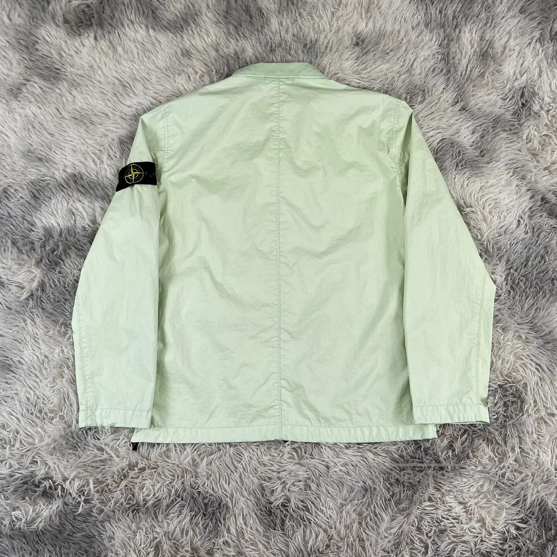 Stone Island stone island light green 3L TC zip jacket. Size US XL / EU 56 / 4 - 2 Thumbnail