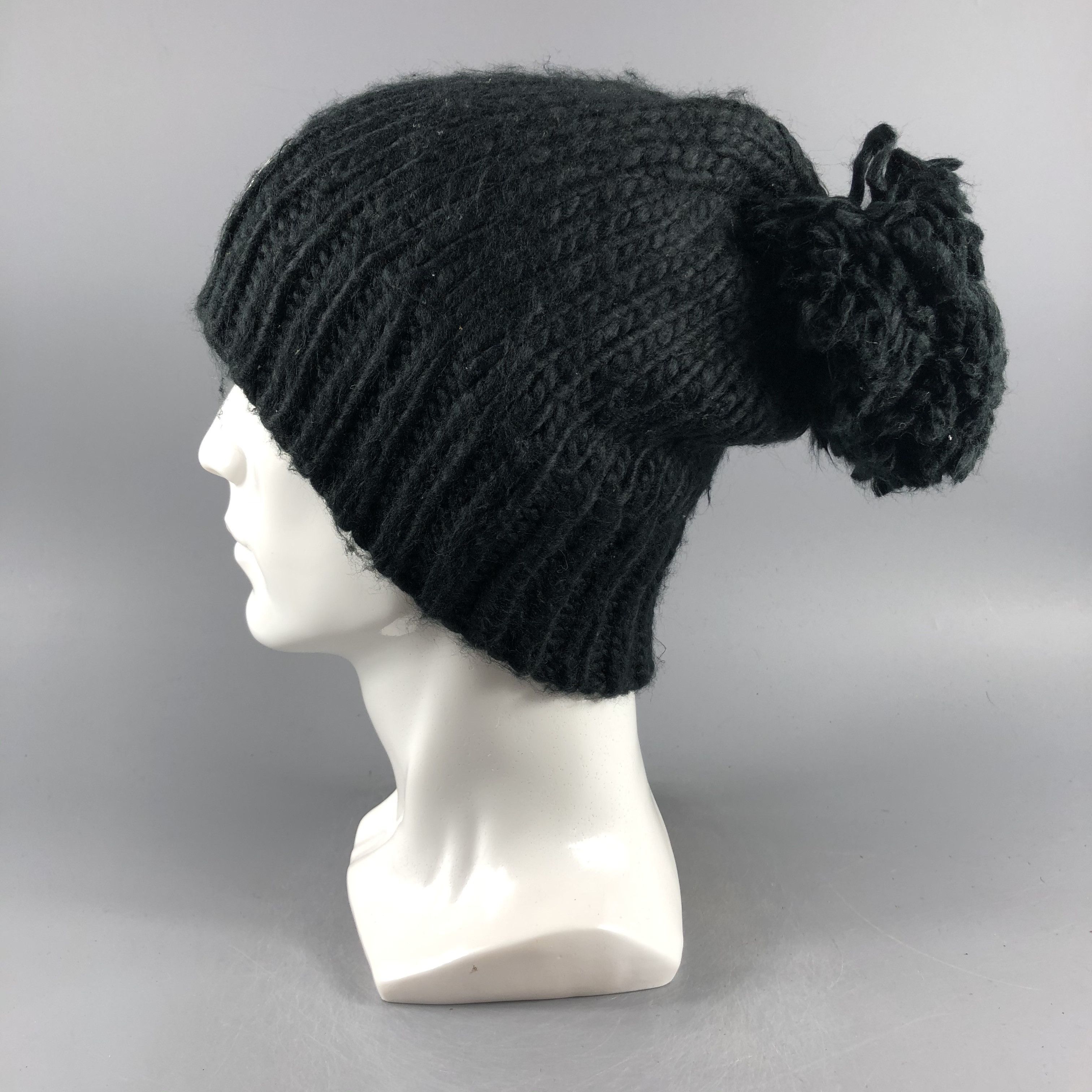 Other × Vintage Maison Gilfy PomPom Beanie Snow Hat Snow Cap -D594 Size ONE SIZE - 1 Thumbnail