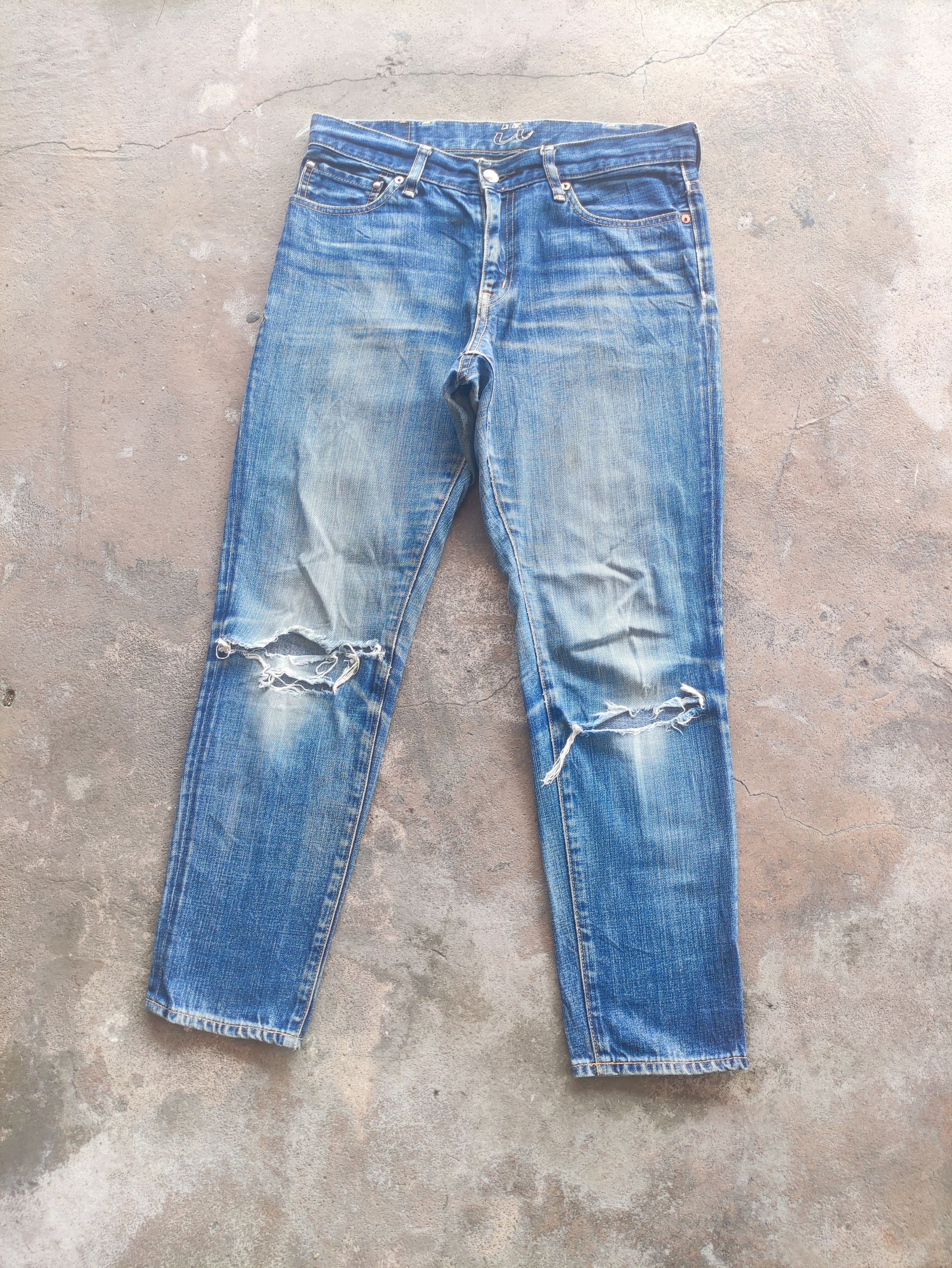 Japanese Brand × Jean × Vintage Vintage Caqu Japan Brand Distressed Jean Faded Pants Ripped Size US 33 - 2 Thumbnail