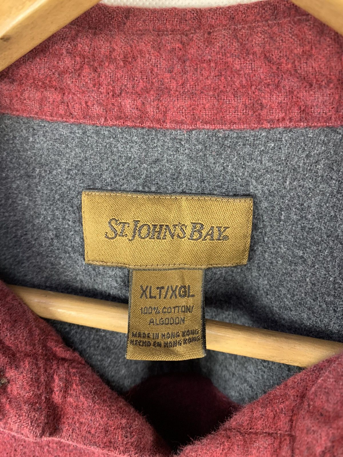 St. Johns Bay Steals! St Johns Bay Oversize Button Up Shirt Size US XL / EU 56 / 4 - 6 Thumbnail
