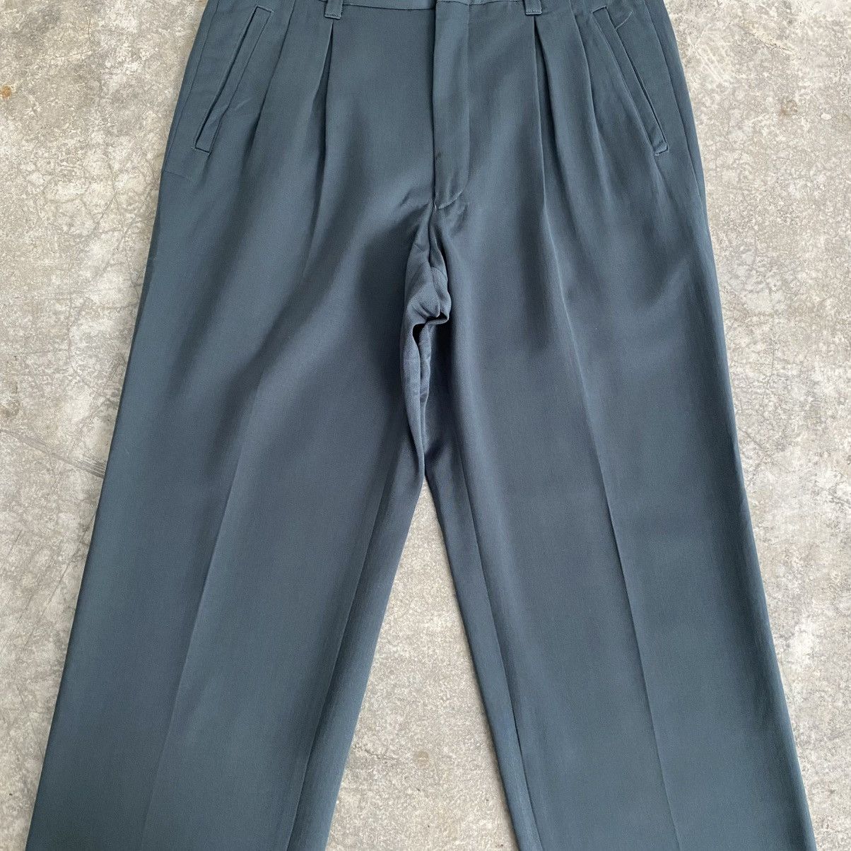 Christian Dior Monsieur 90’s CD Wool Gabardine Pleated Wide Trouser Pants Size US 33 - 6 Thumbnail