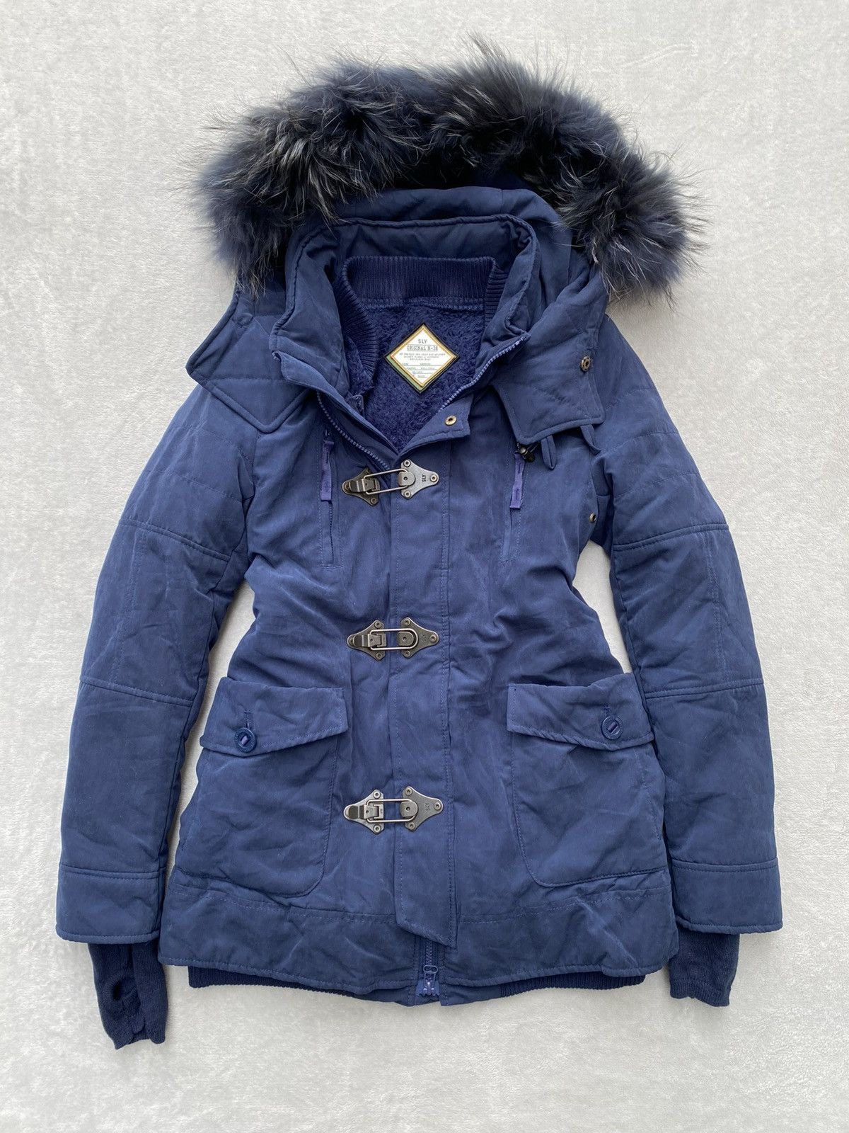 Sly Fur Hood Fireman Clasp Closure Parka