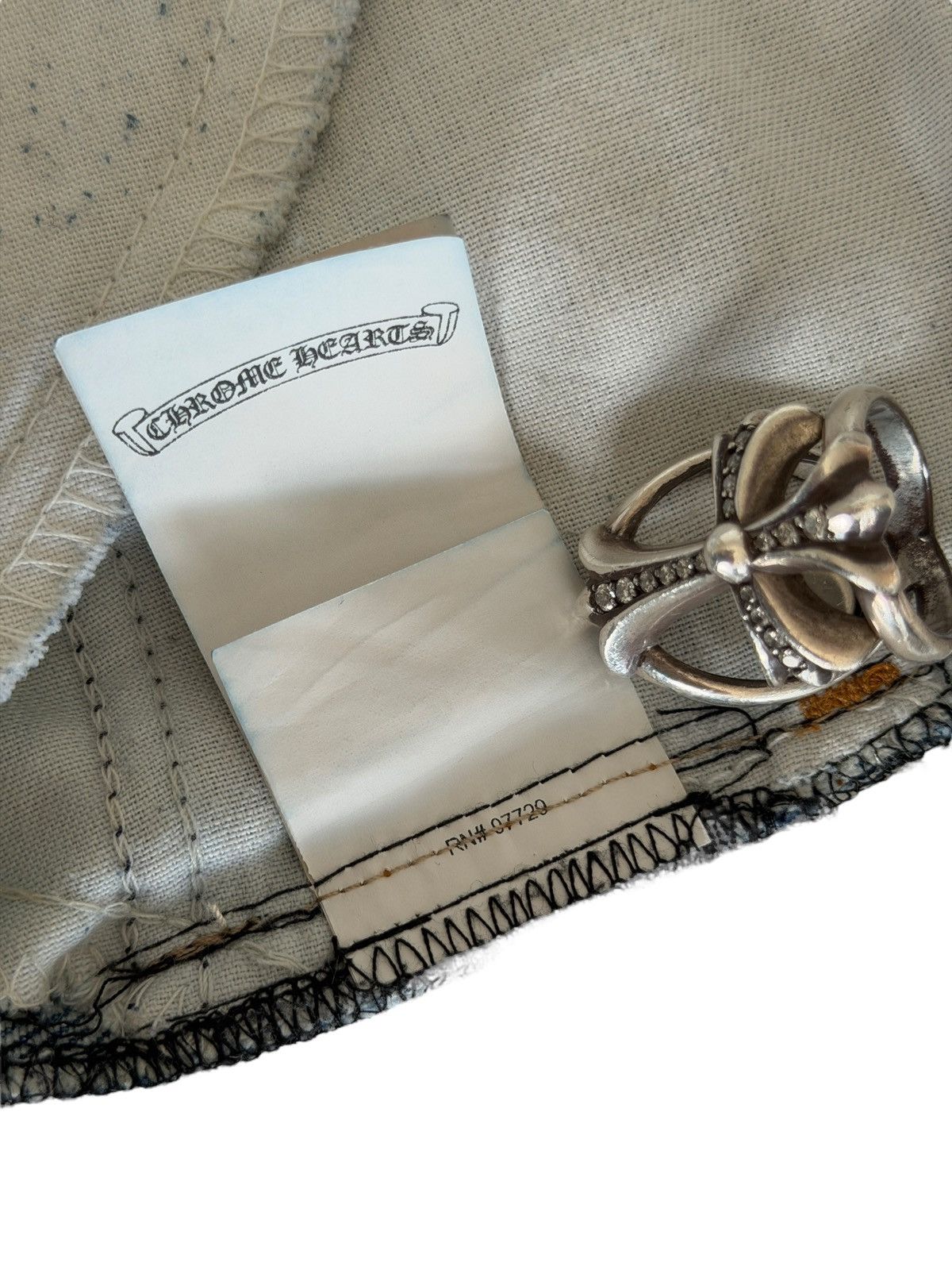 Chrome Hearts Chrome Hearts Light-wash Blue 505 Levi’s Patched Denim Size US 34 / EU 50 - 15 Thumbnail