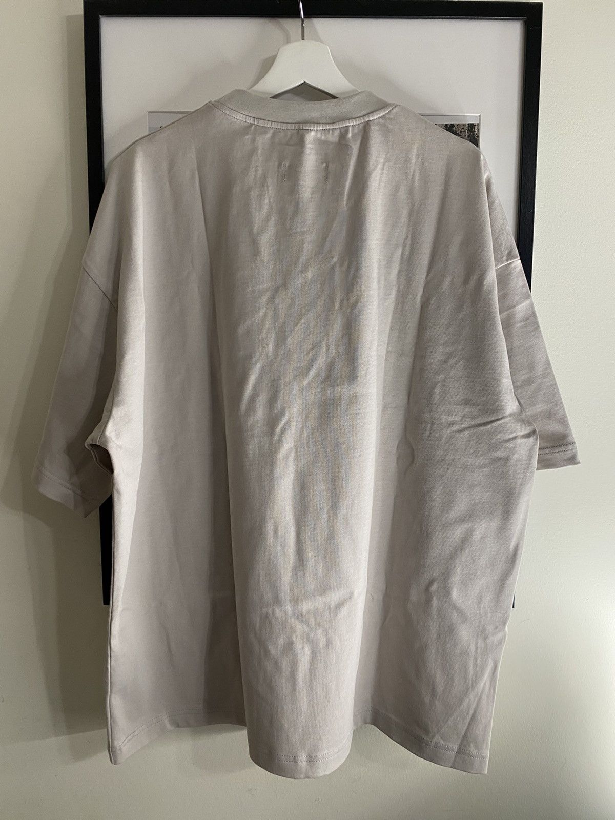 Other HOURS Drop Shoulder T-Shirt Stone Size US XL / EU 56 / 4 - 2 Thumbnail