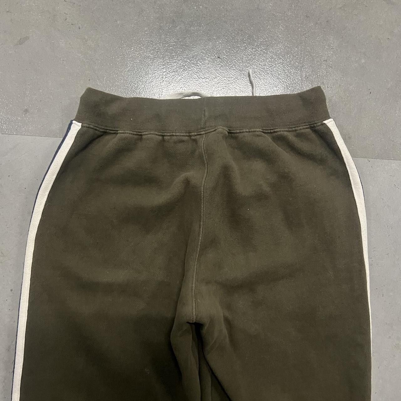 Vintage Vintage Y2K/2000s Green Wide Leg Sweatpants with adjustable waistband and drawstring! Size US 30 / EU 46 - 7 Thumbnail