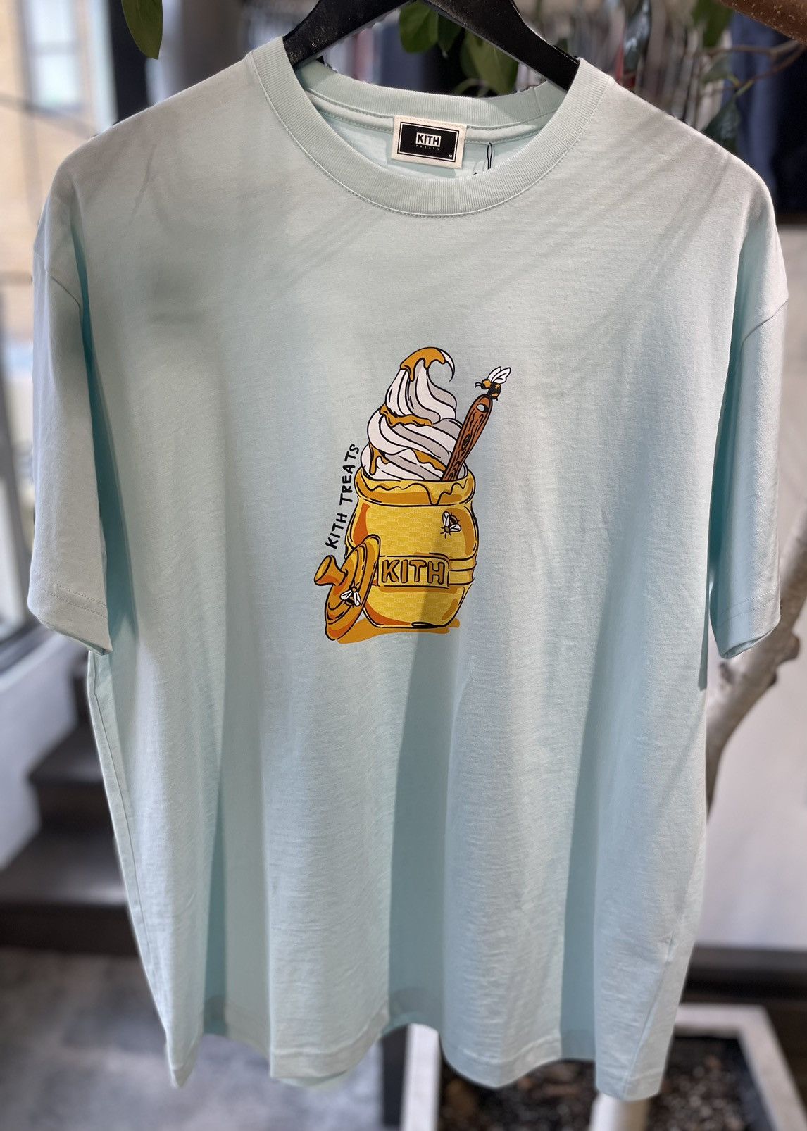 Kith Kith Treats Honey Pot Tee Helium Size US M / EU 48-50 / 2 - 2 Thumbnail