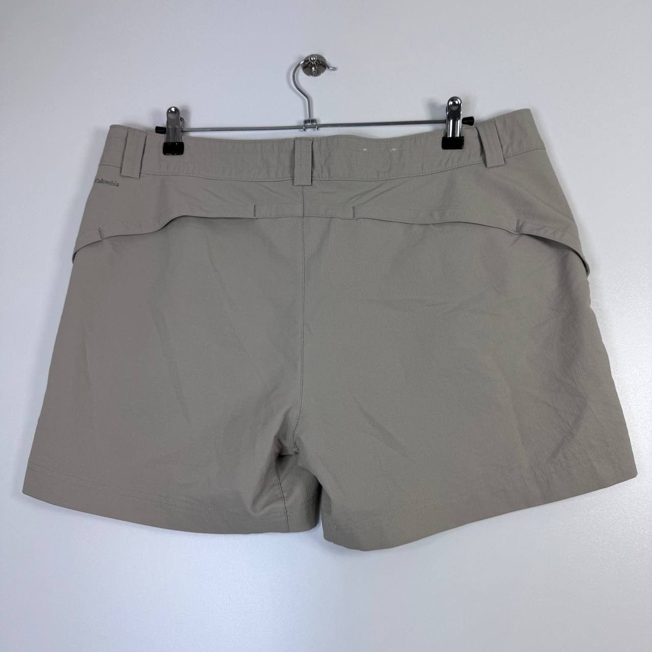 Columbia Columbia Womens Hiking Shorts Beige Outdoor Lightweight Sz L Size 38" / US 16 / IT 52 - 10 Thumbnail