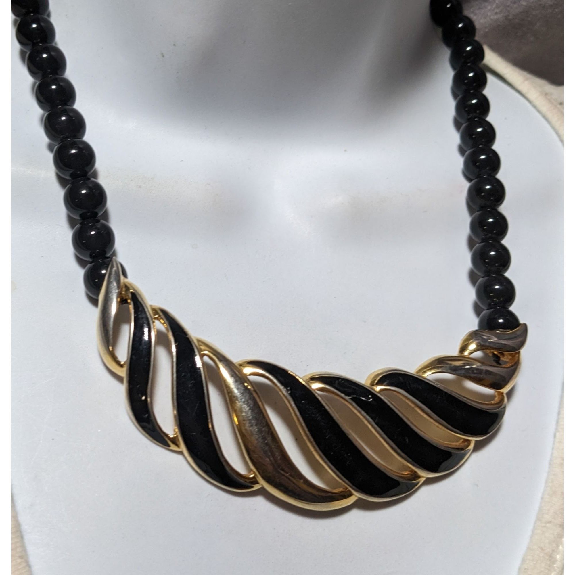 Monet Monet Vintage Black And Gold Beaded Bib Necklace Size ONE SIZE - 11 Thumbnail
